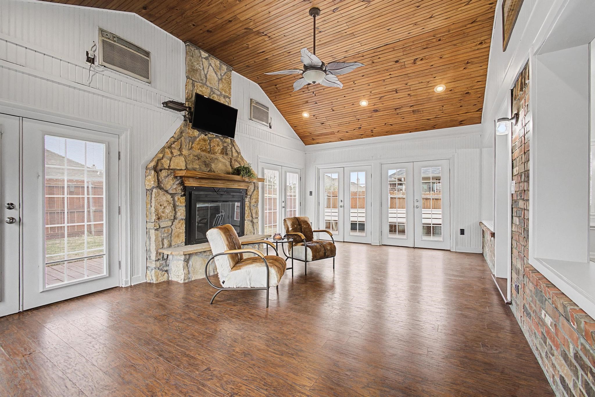 3039 Morning Star Drive