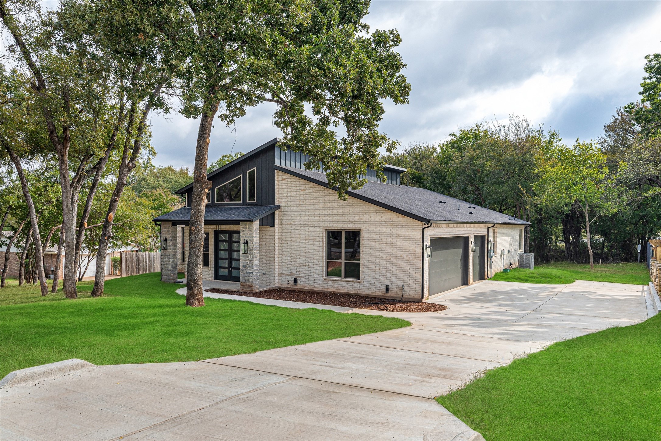 9703 Rosalie Court