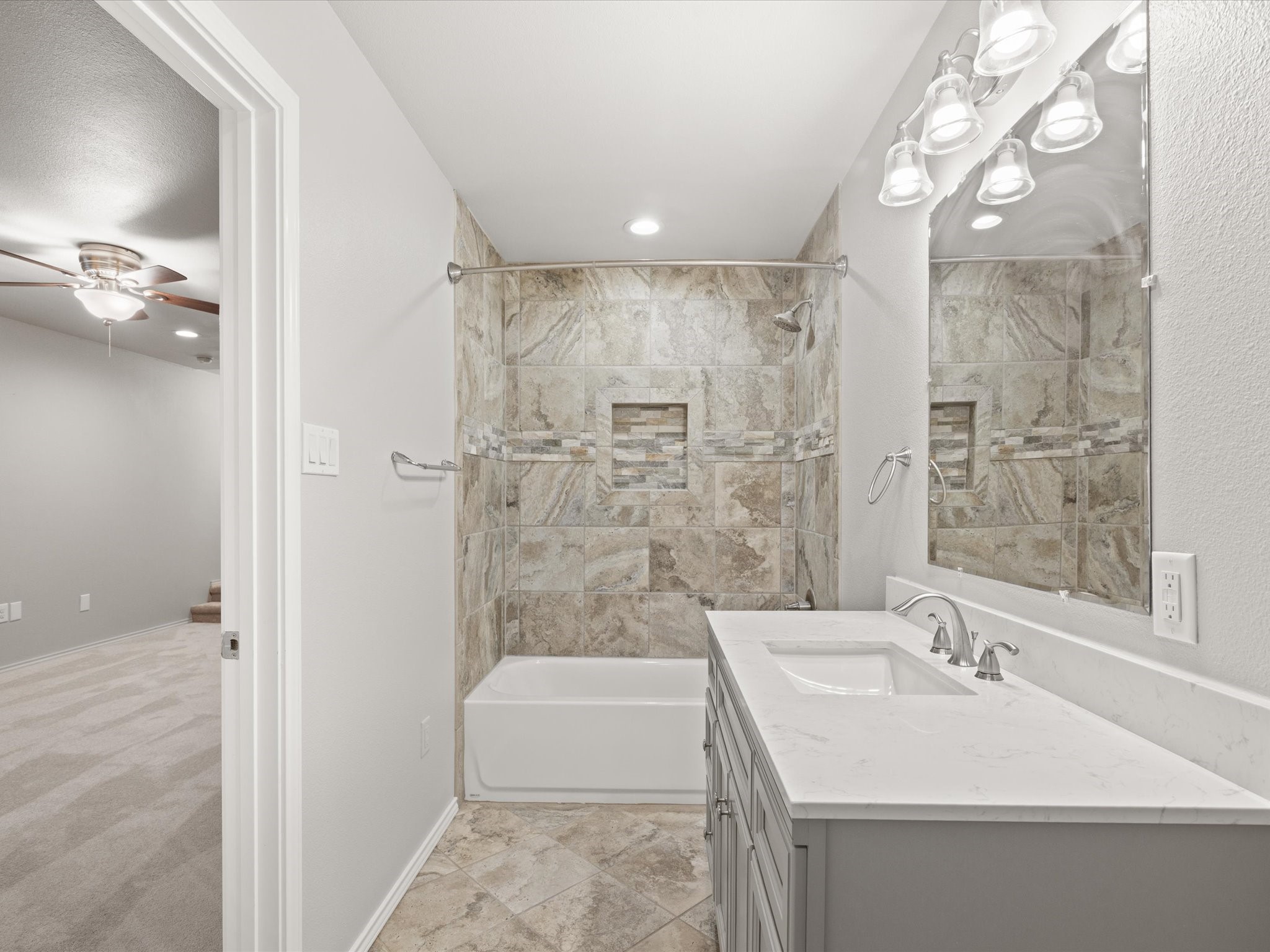 4404 W Fernwood Court