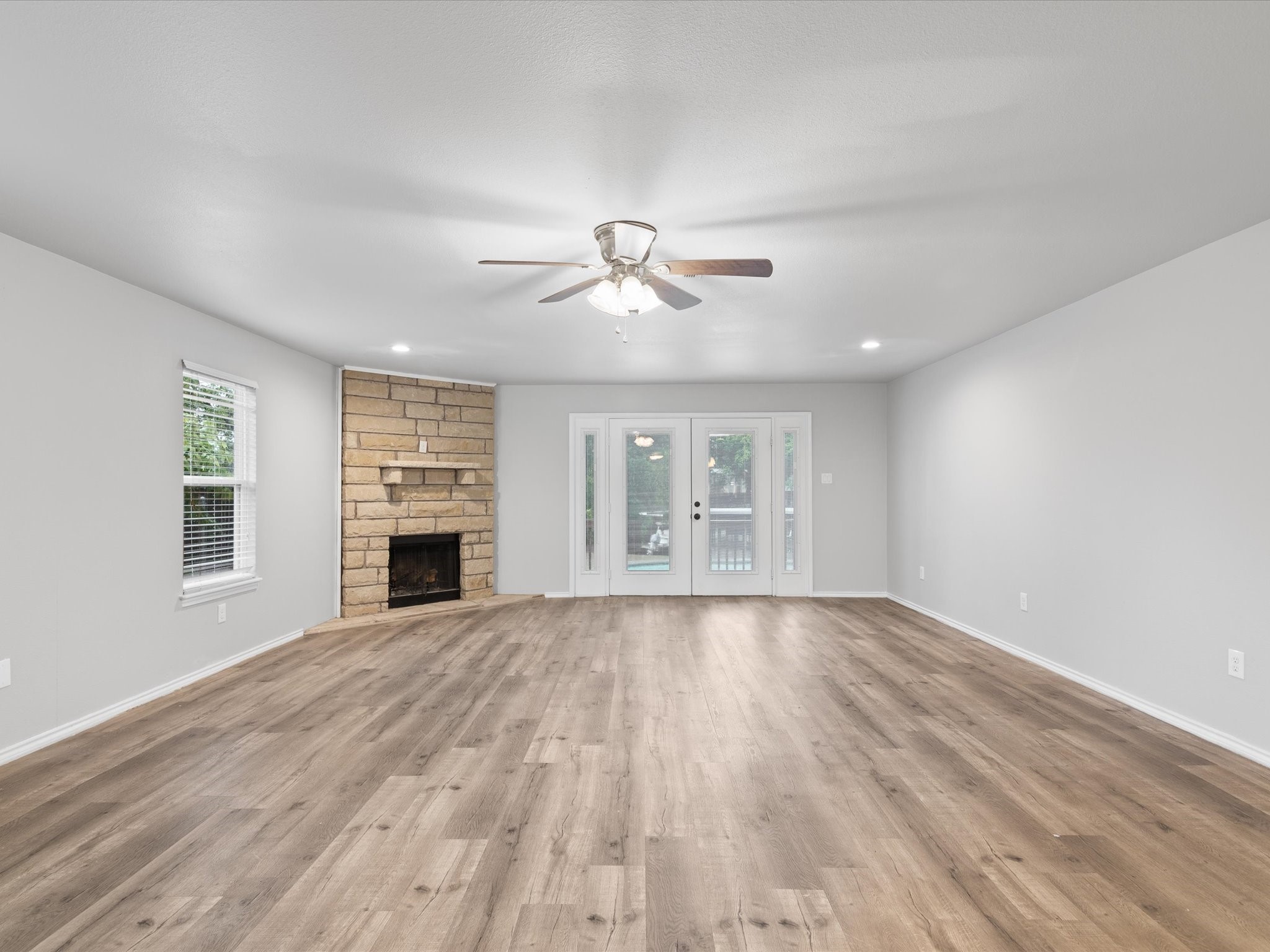 4404 W Fernwood Court