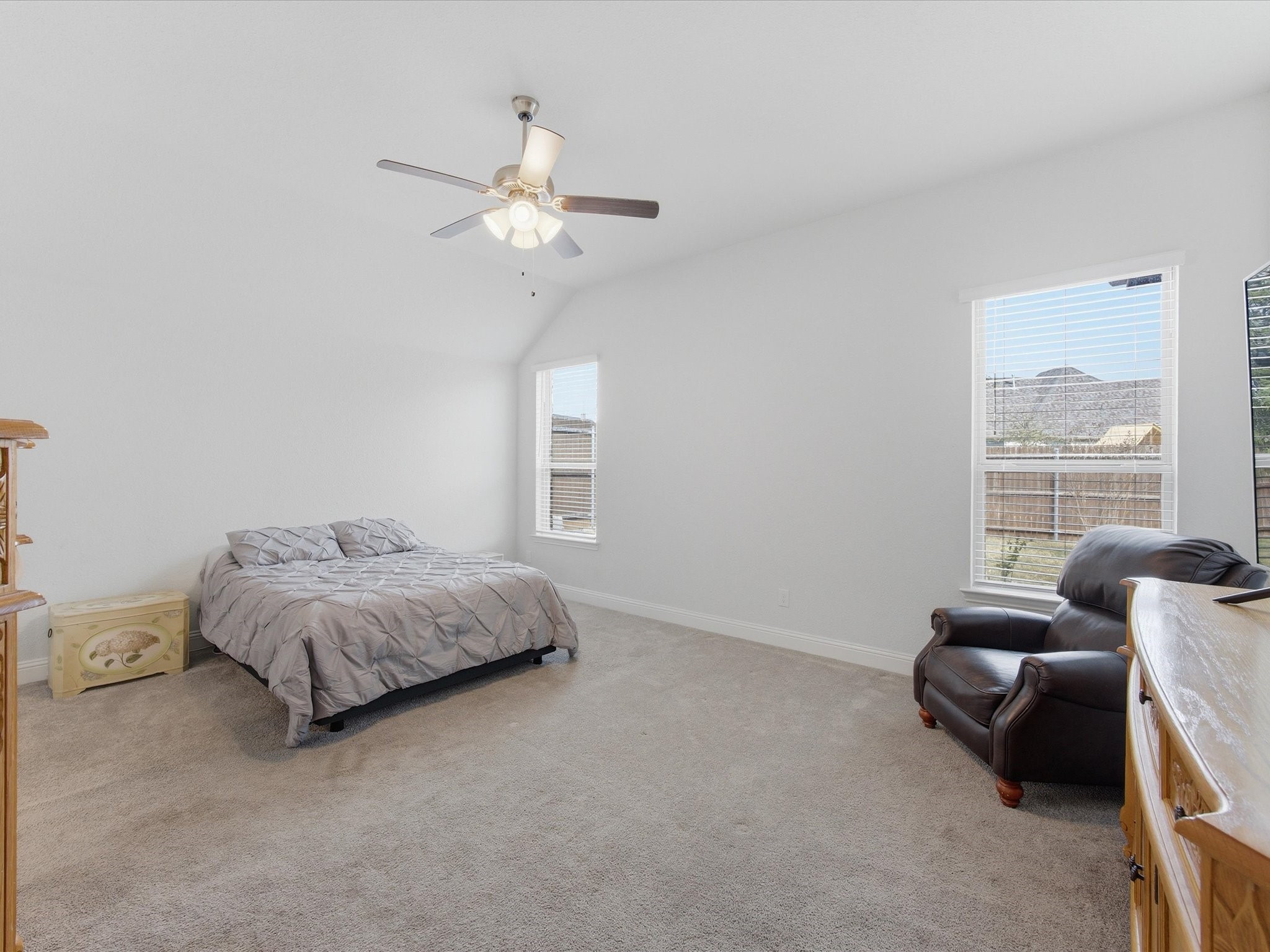 14932 Nightmist Road