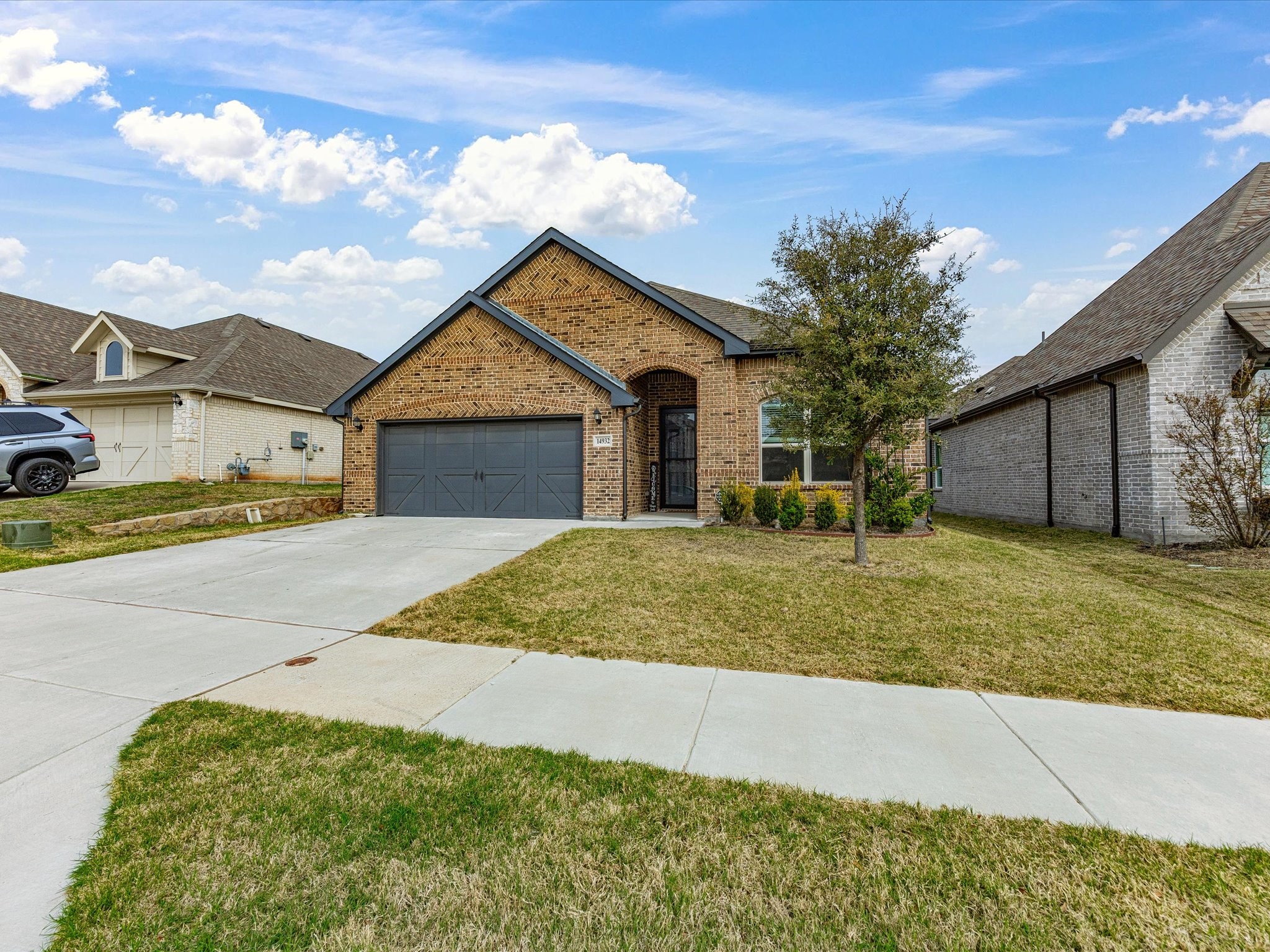 14932 Nightmist Road