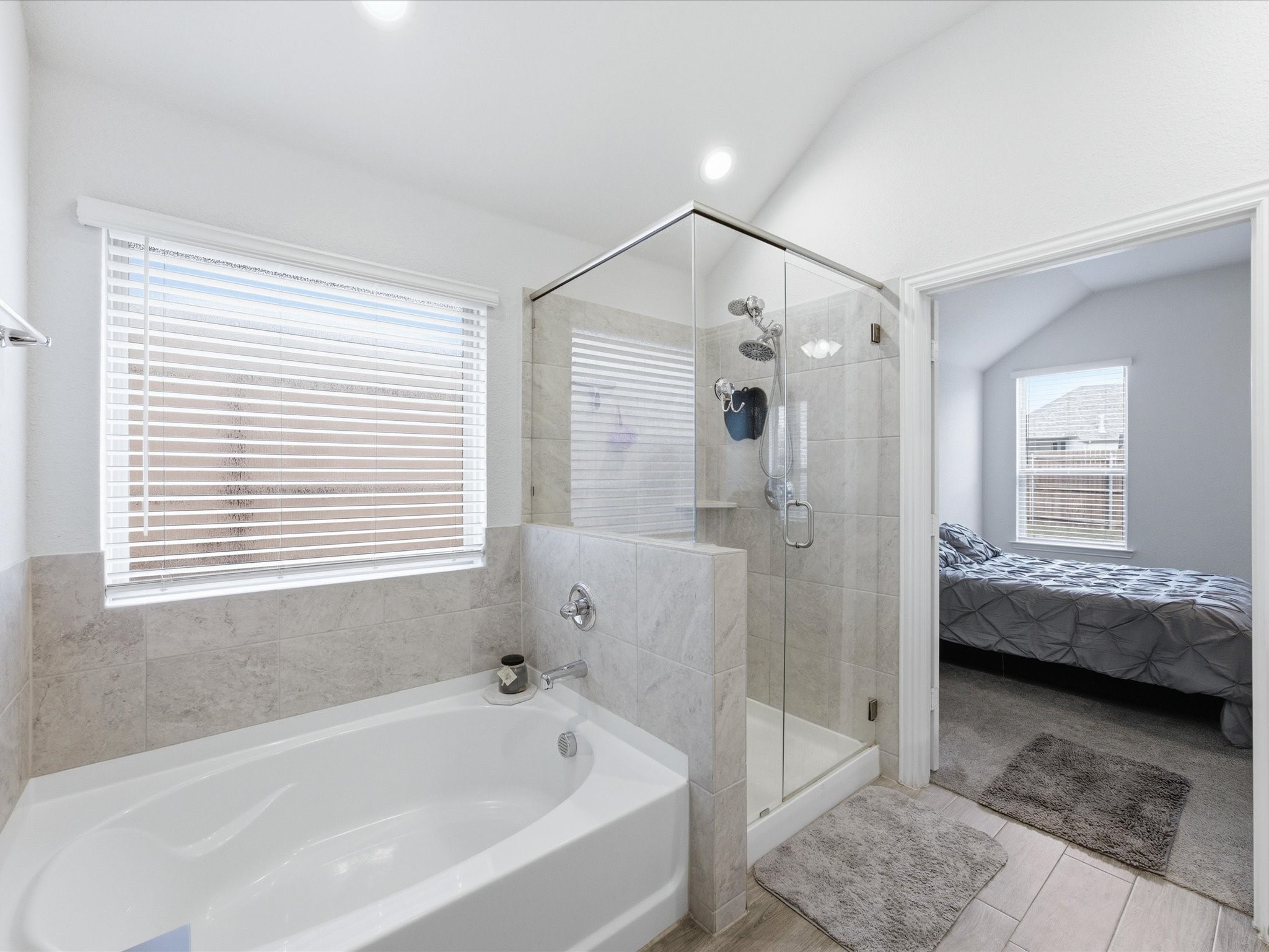 14932 Nightmist Road