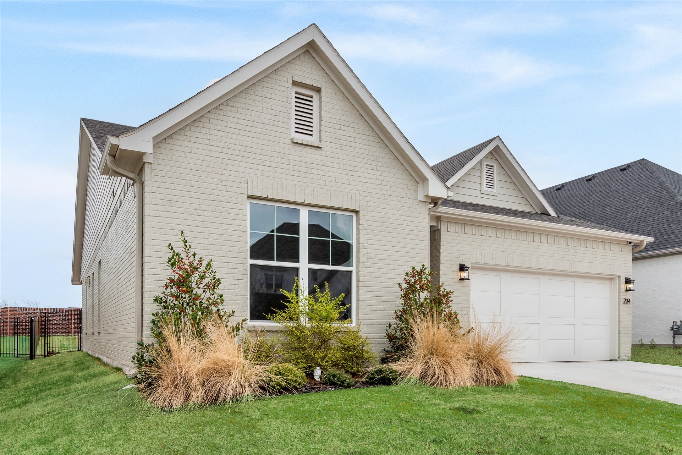 234 Observation Drive N