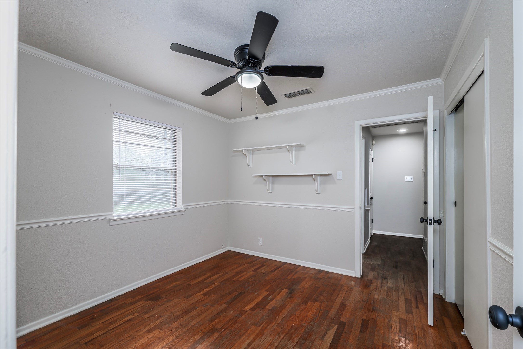 4916 Susan Lee Lane