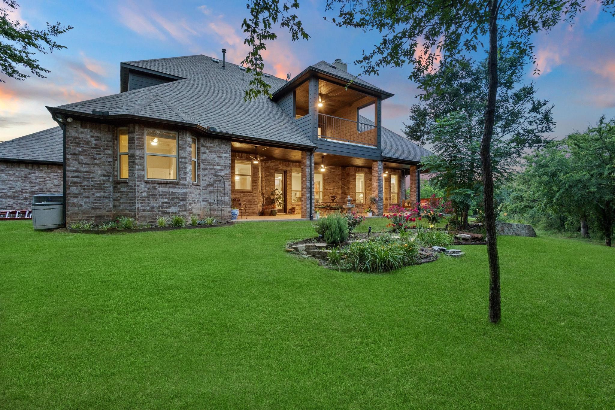 1090 Stone Trail Lane