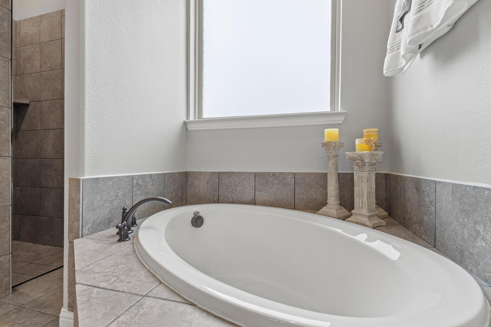 1090 Stone Trail Lane