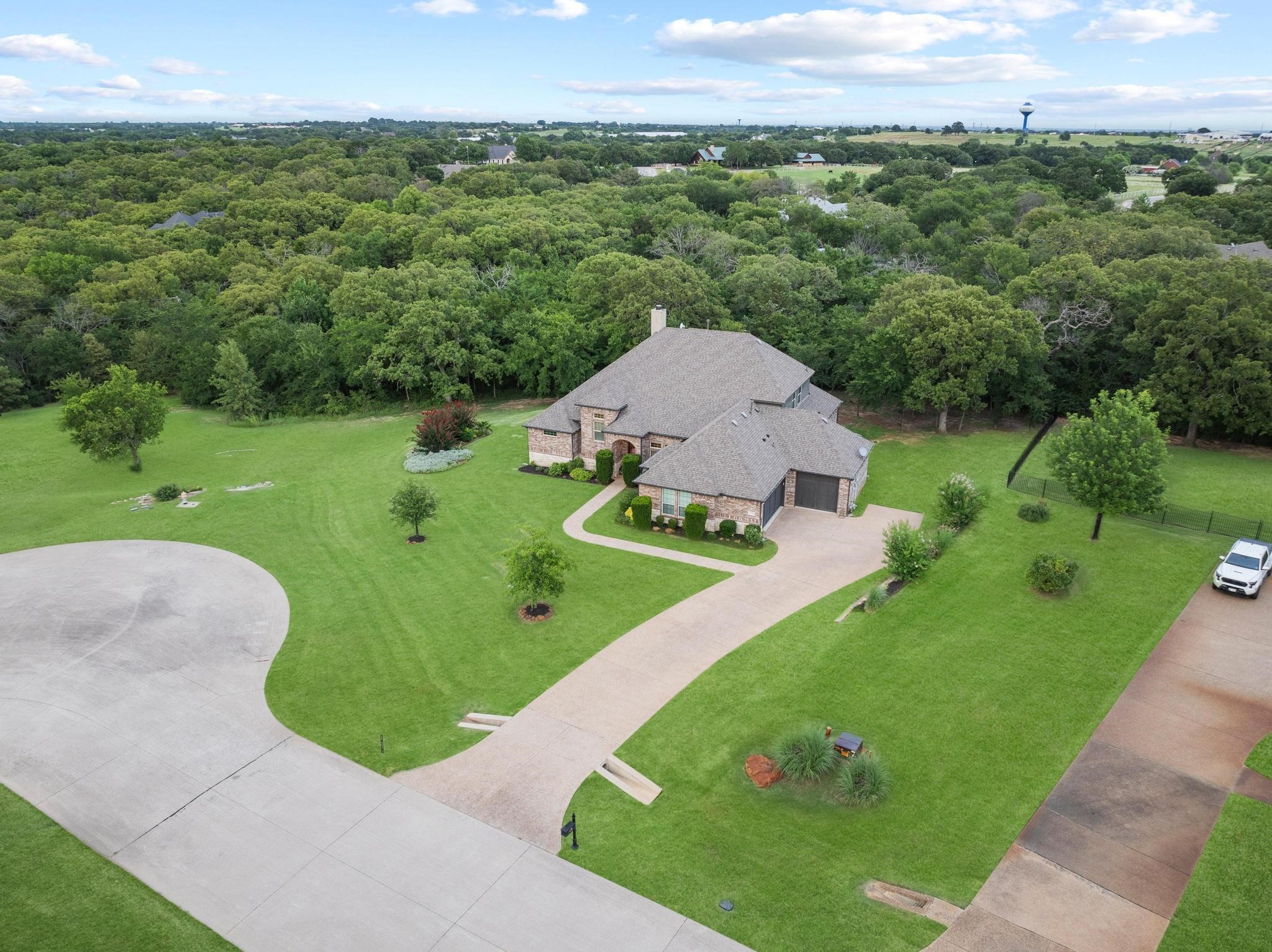 1090 Stone Trail Lane