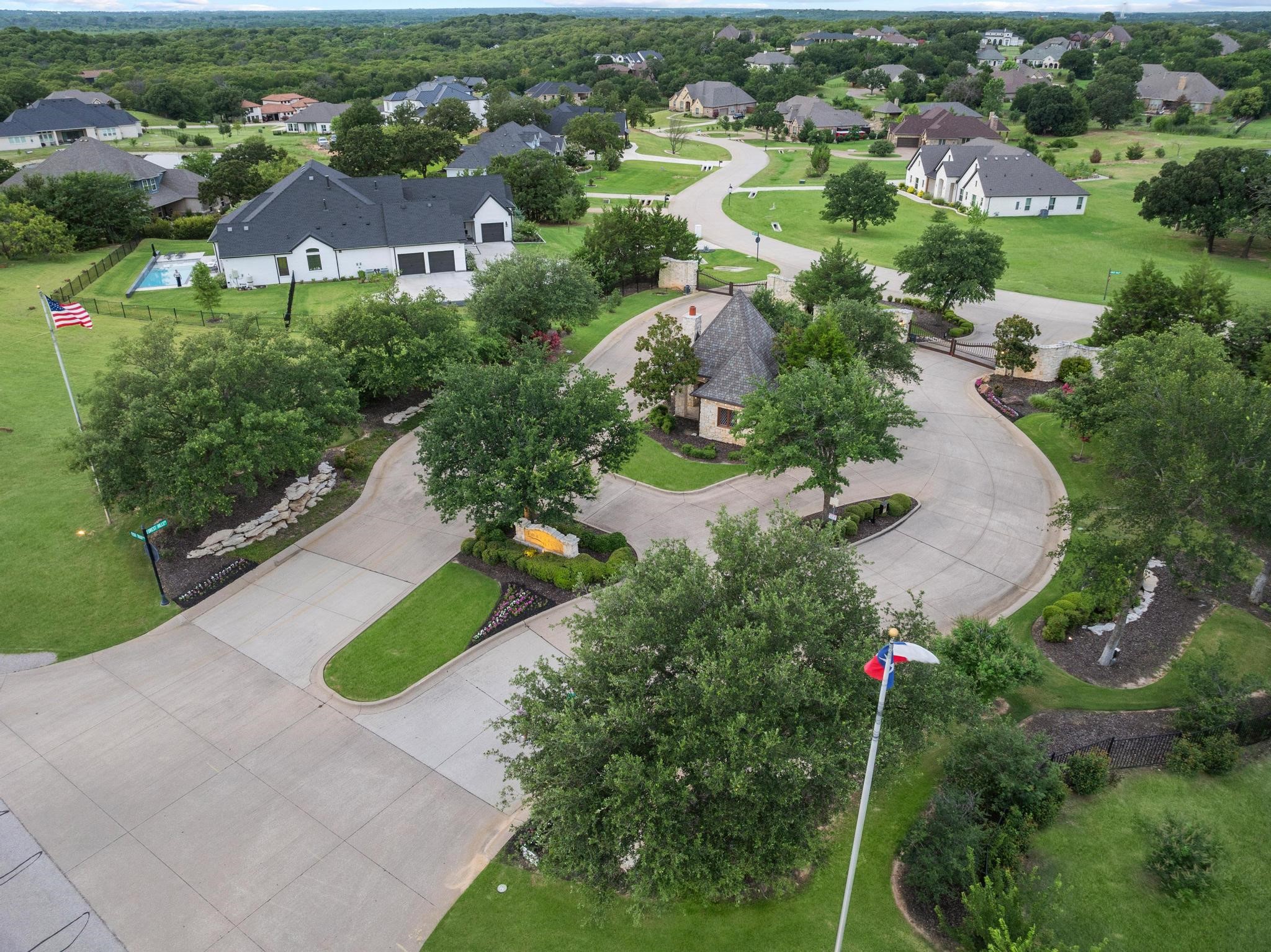 1090 Stone Trail Lane