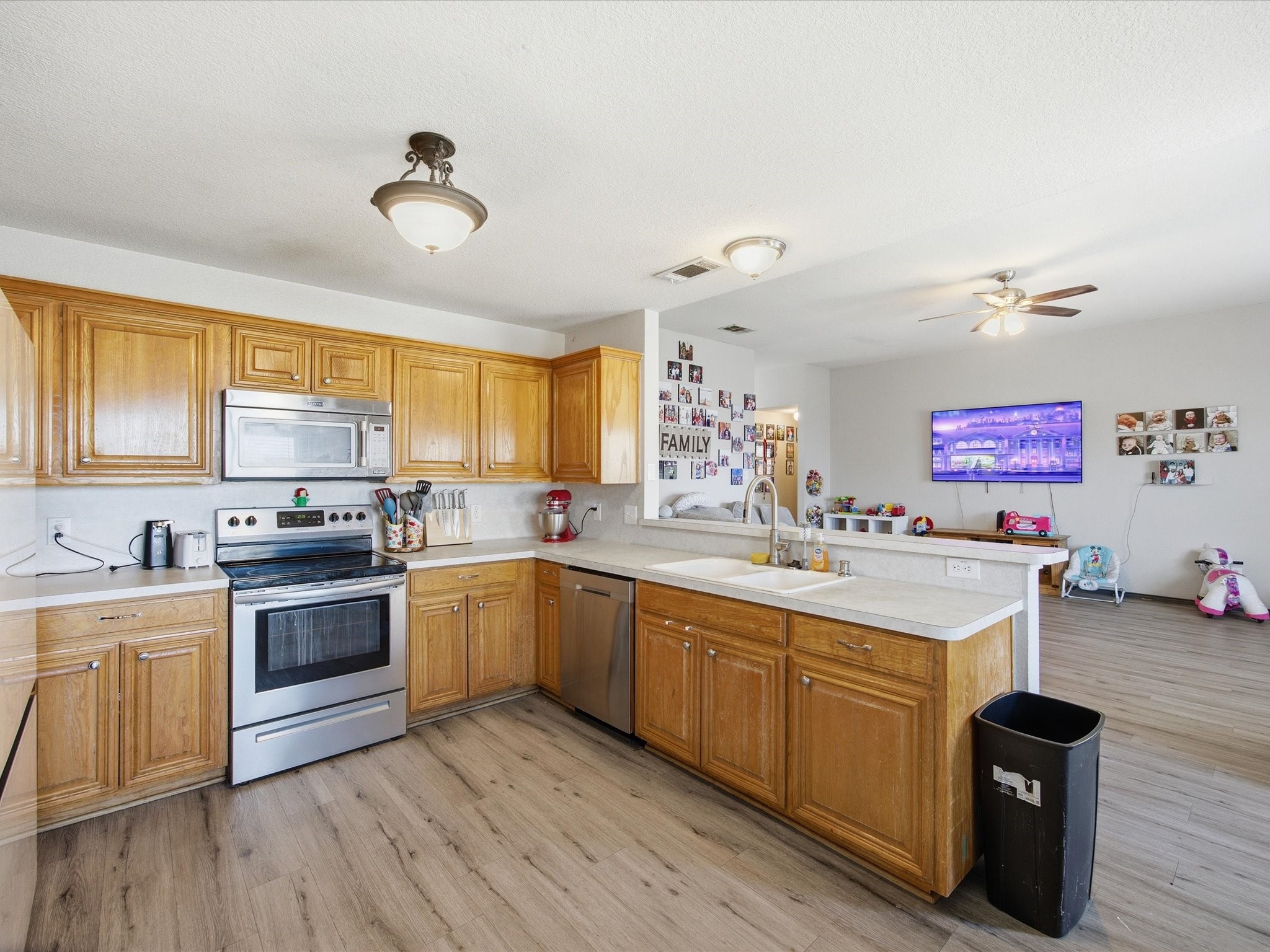 210 Wellington Trail