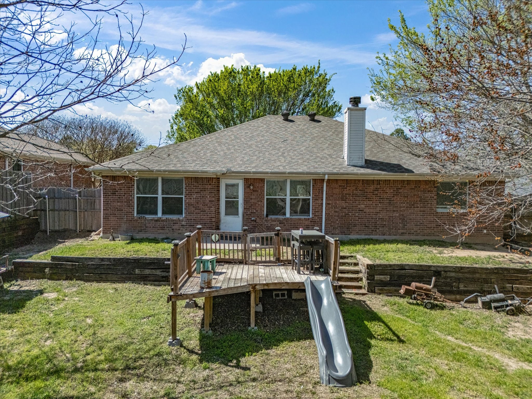 210 Wellington Trail