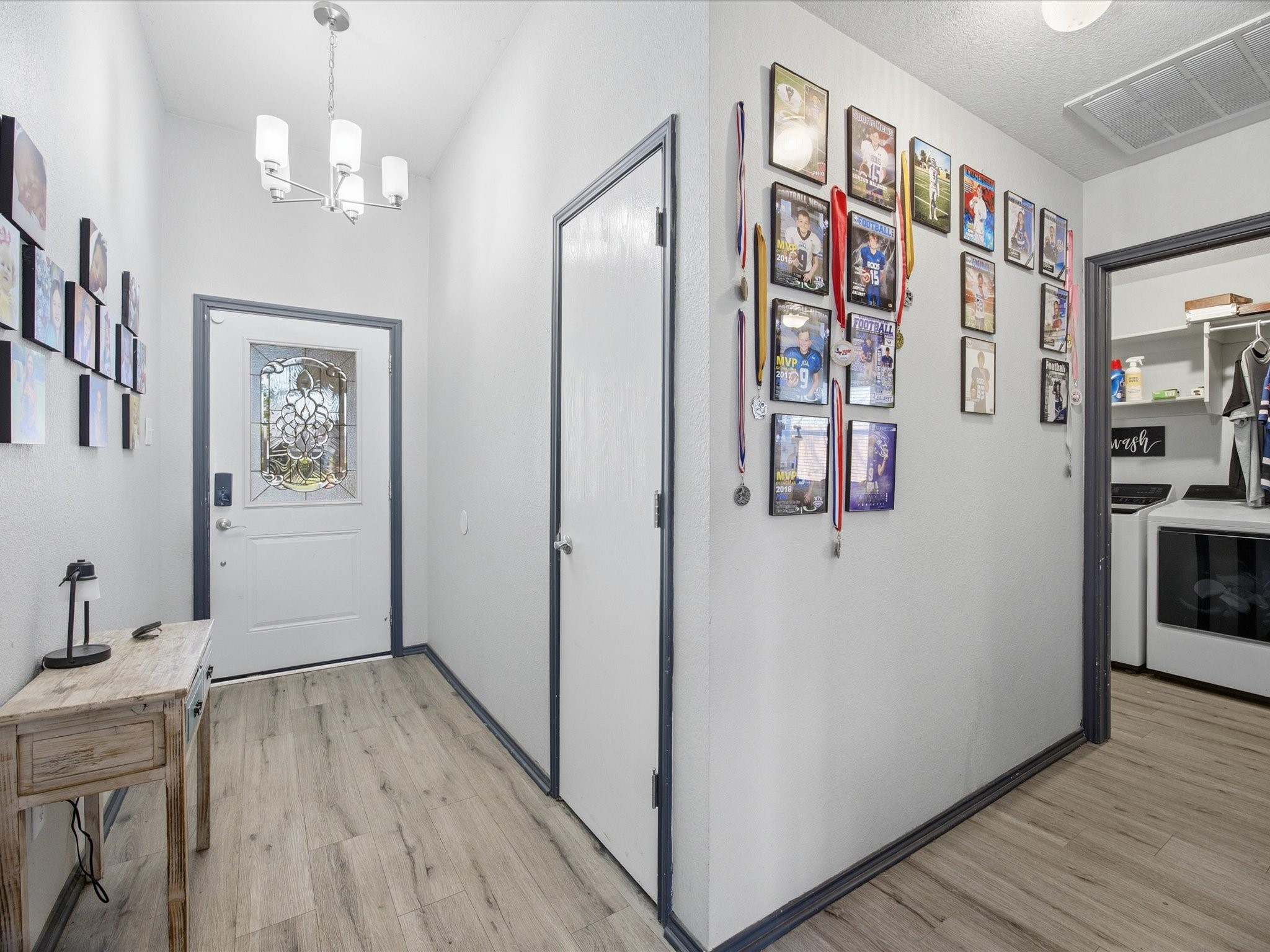 210 Wellington Trail