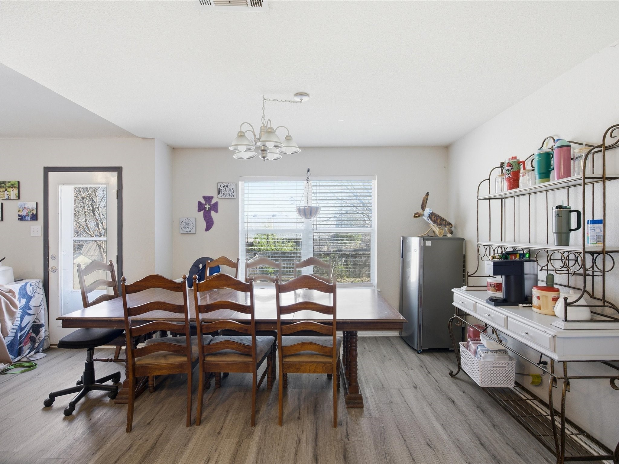 210 Wellington Trail