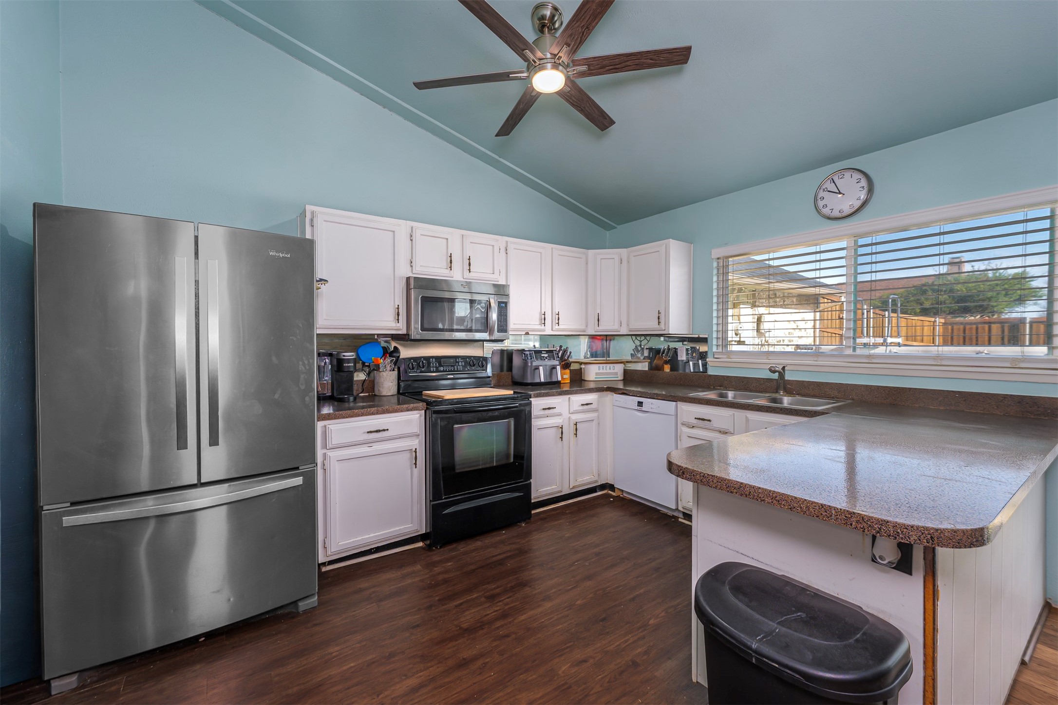 2908 Canterbury Lane