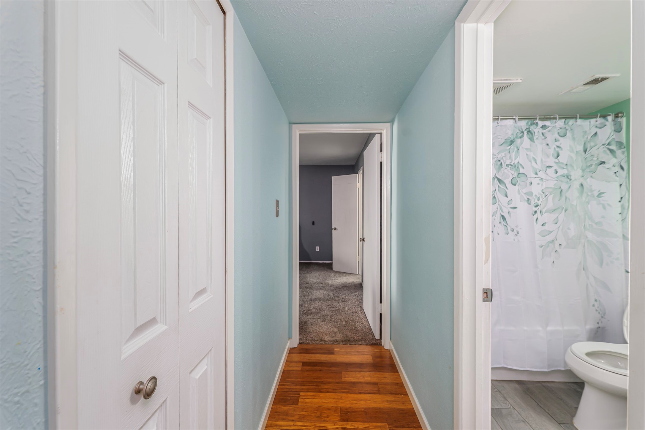 2908 Canterbury Lane