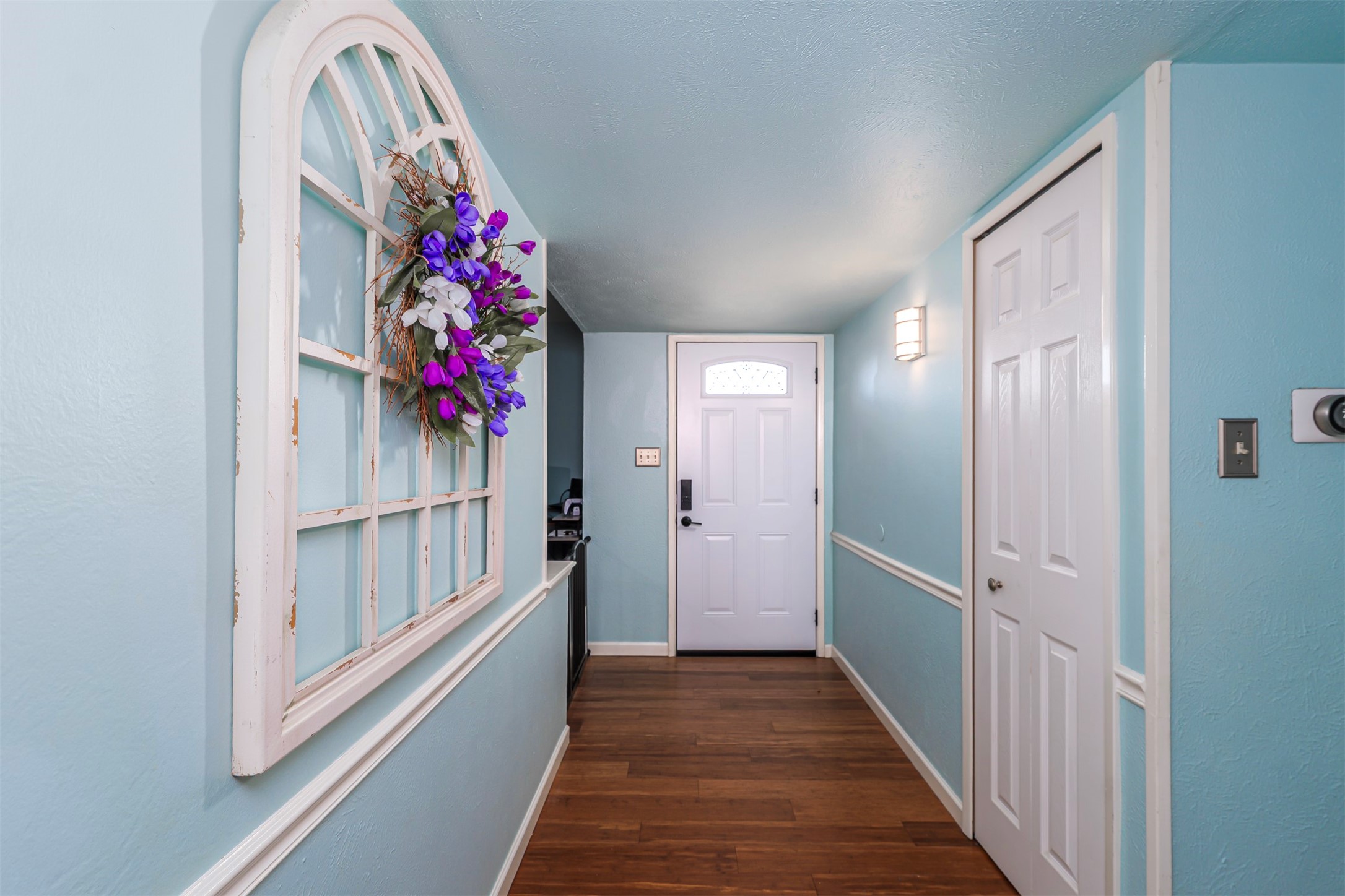 2908 Canterbury Lane