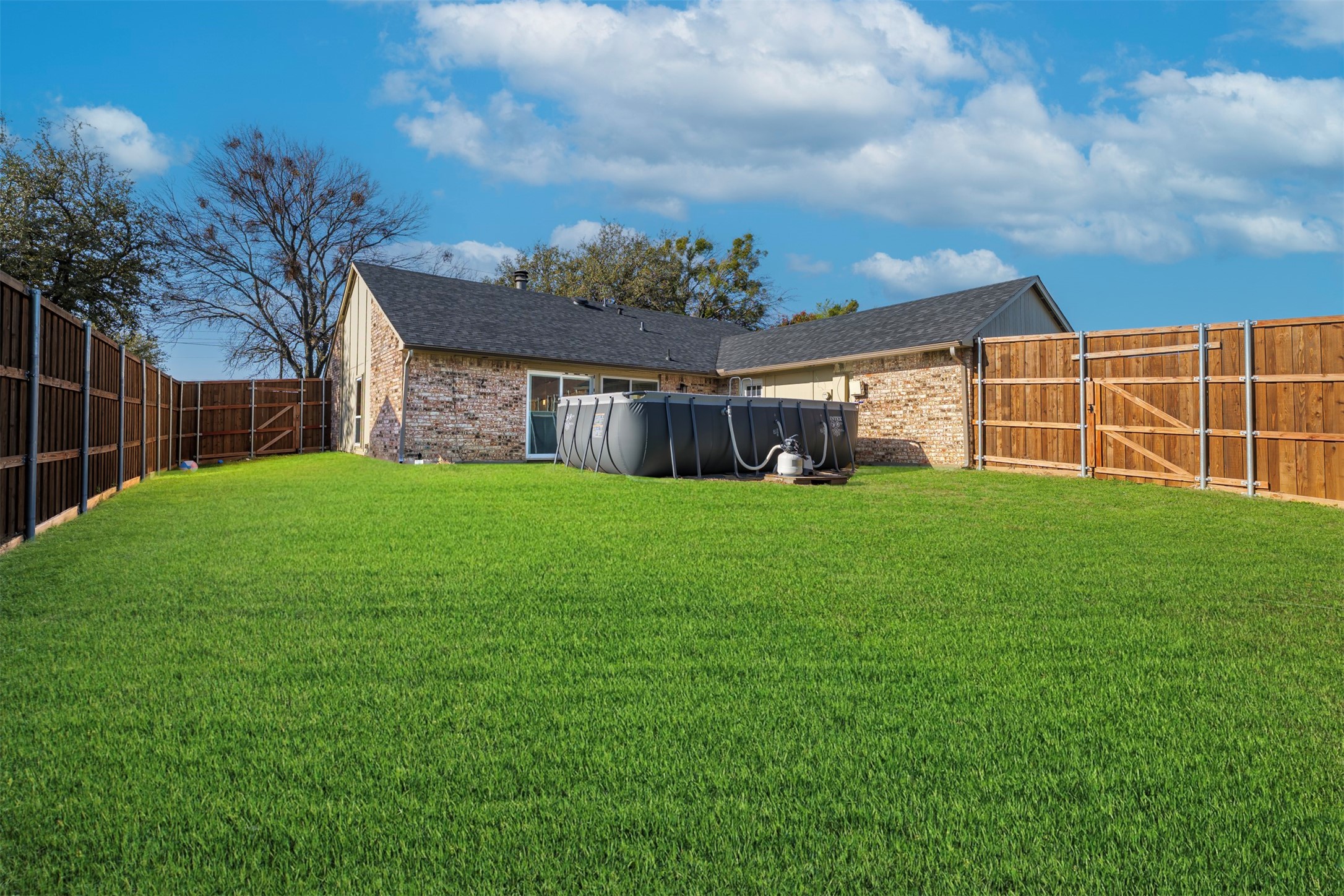 2908 Canterbury Lane