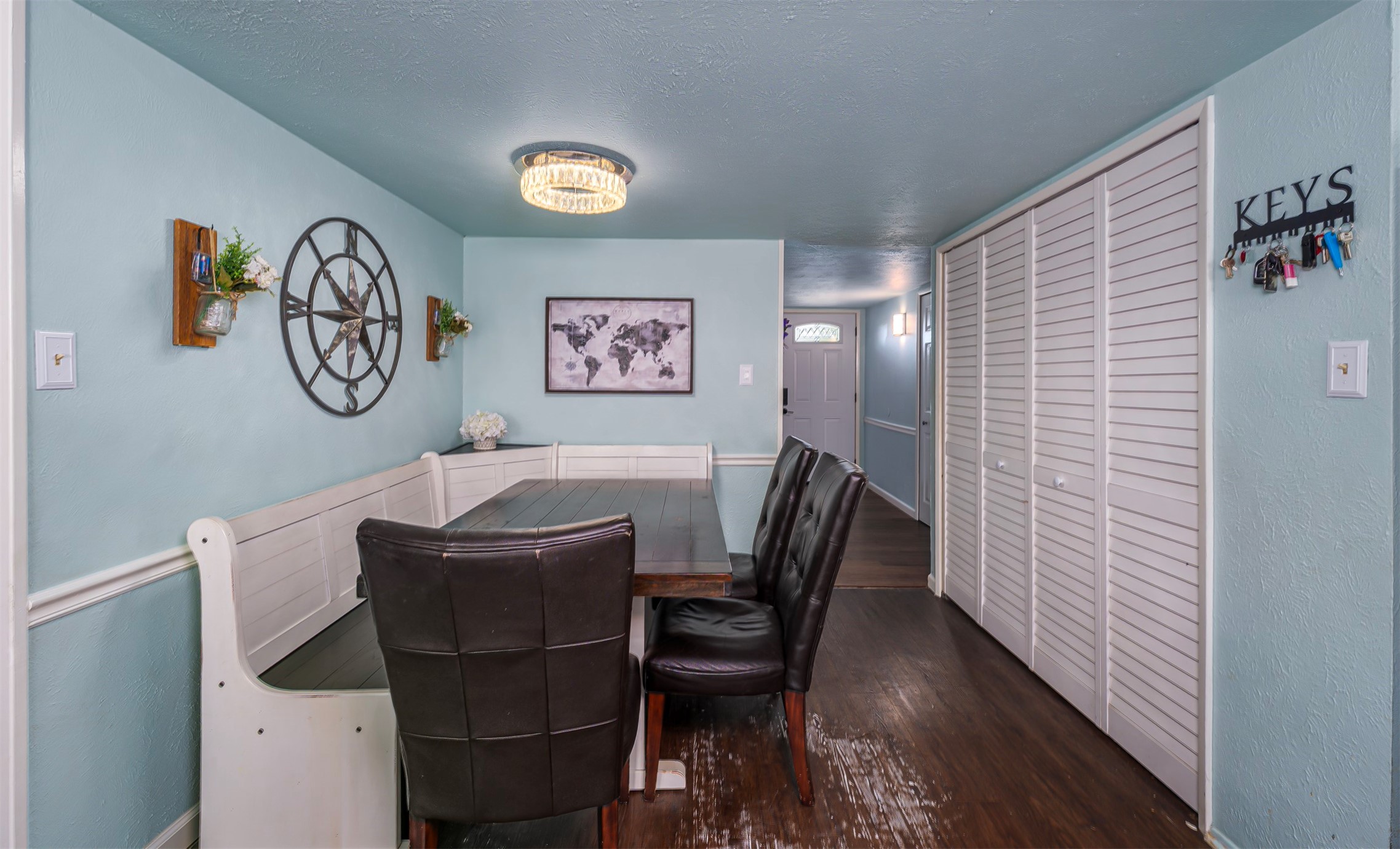 2908 Canterbury Lane