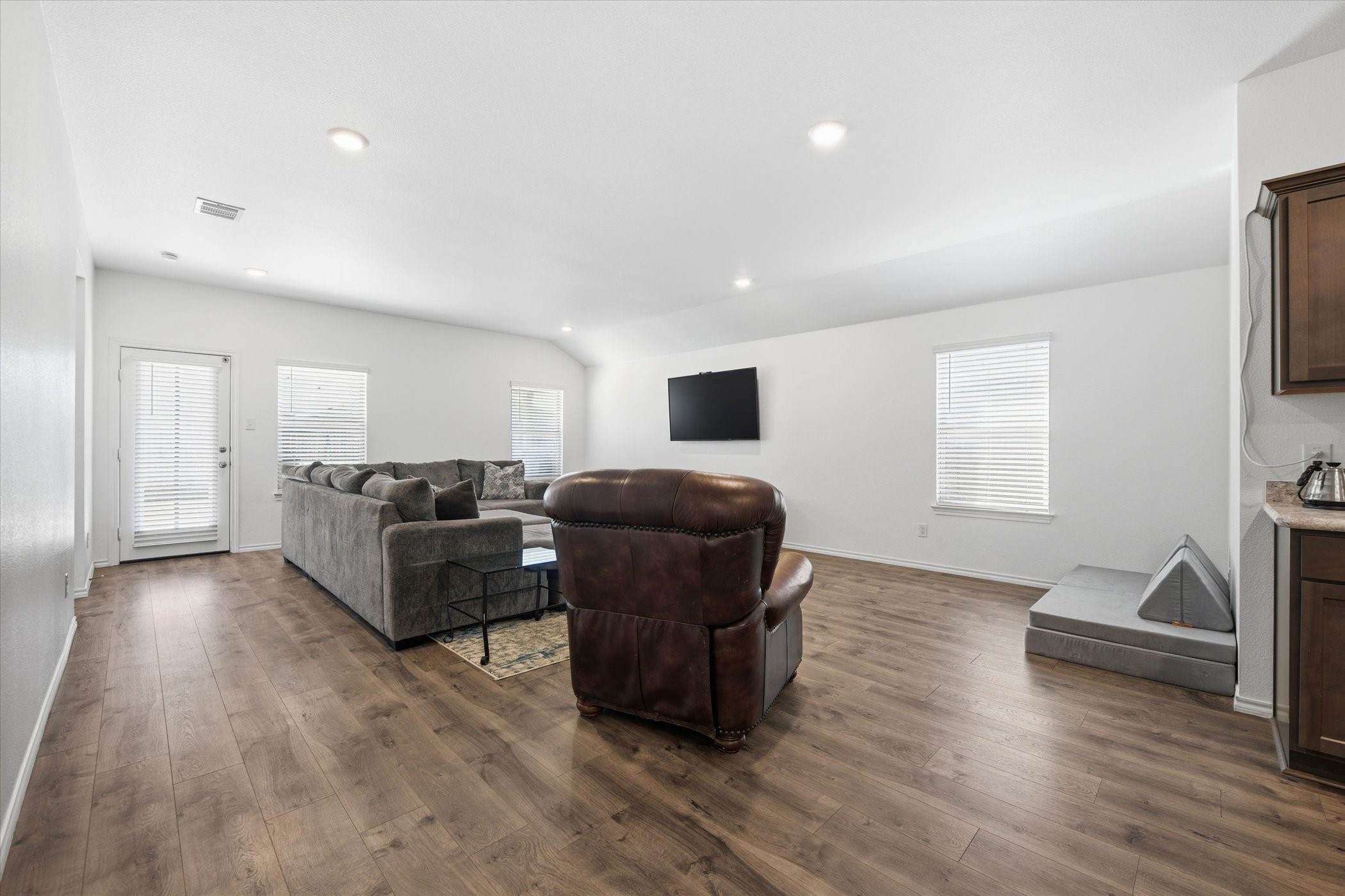 3612 Cody Lane