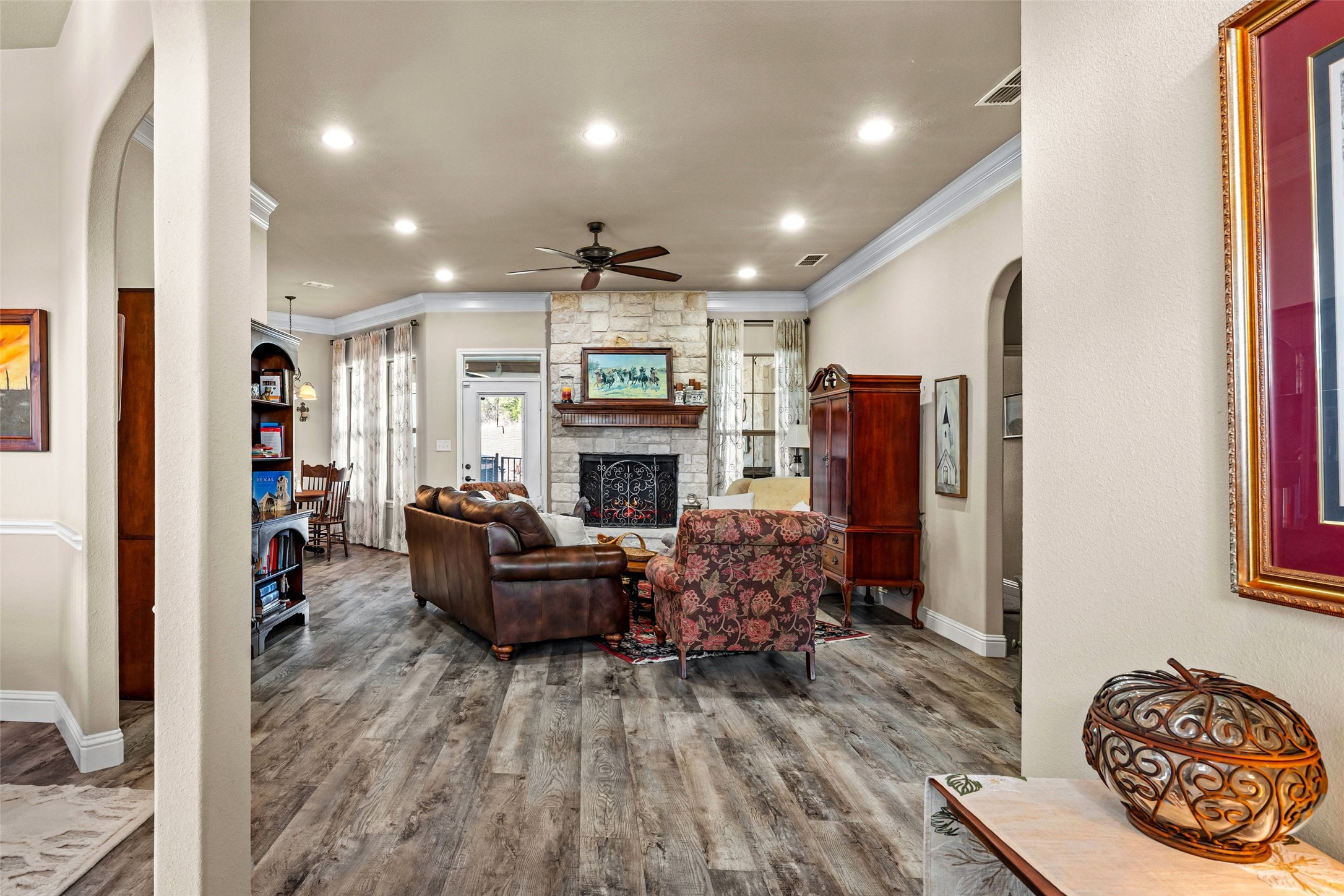1177 Ronald Road