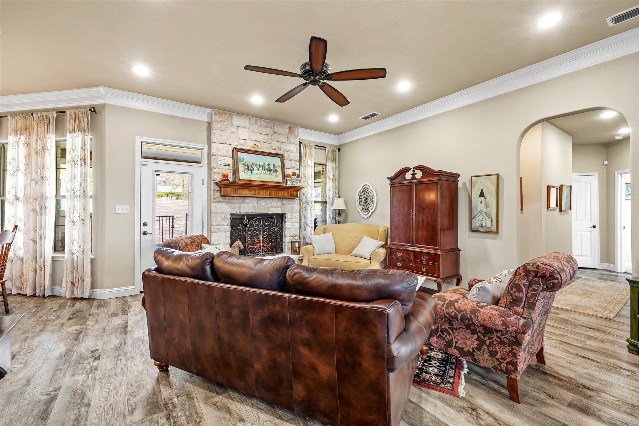 1177 Ronald Road