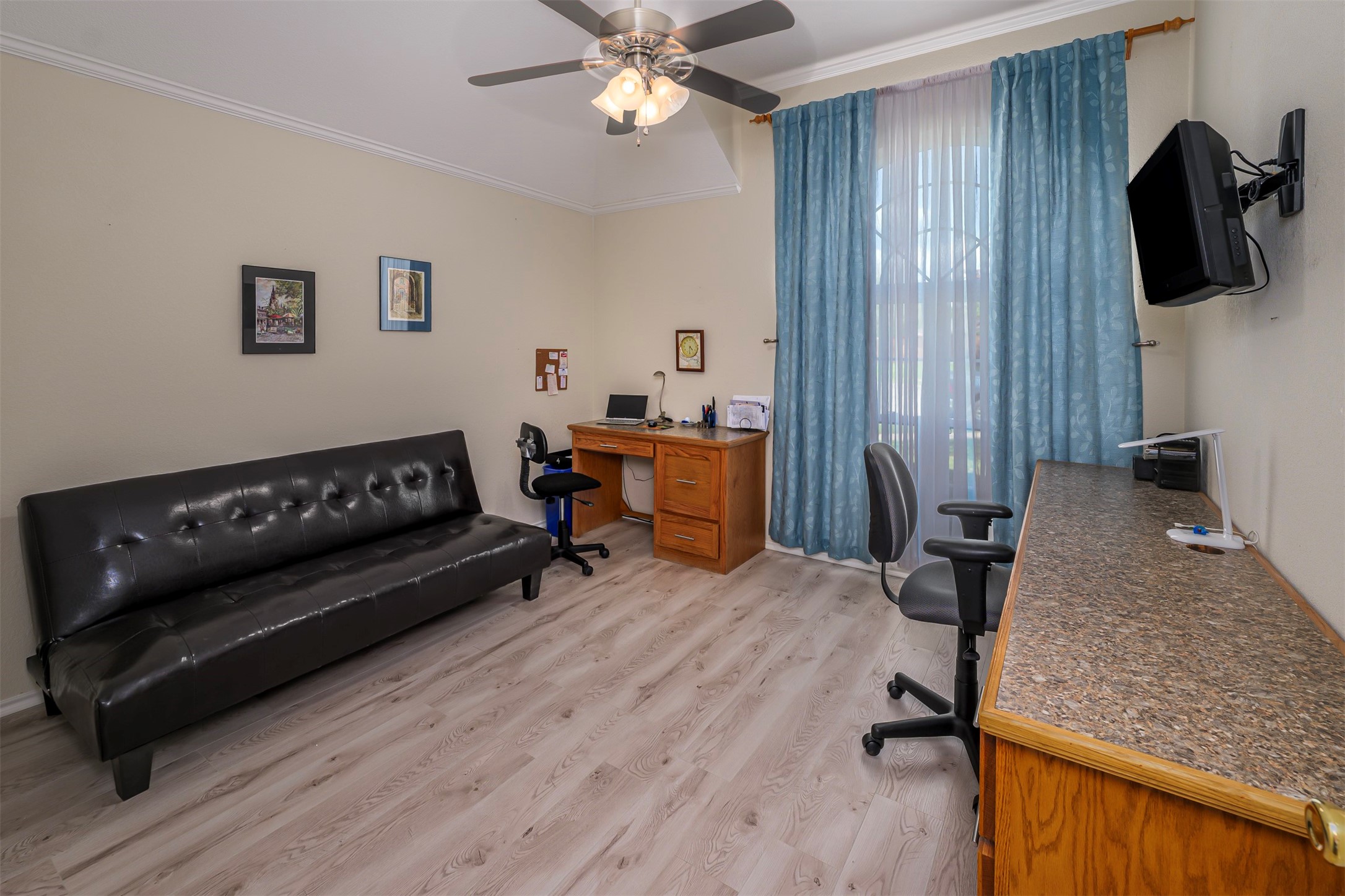 6729 Lucas Lane