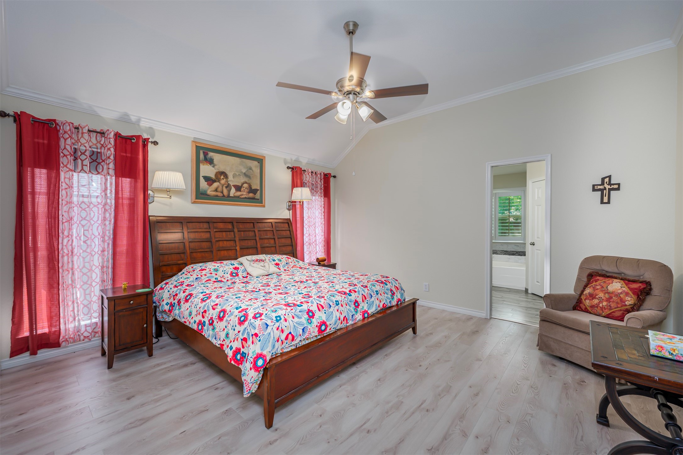 6729 Lucas Lane