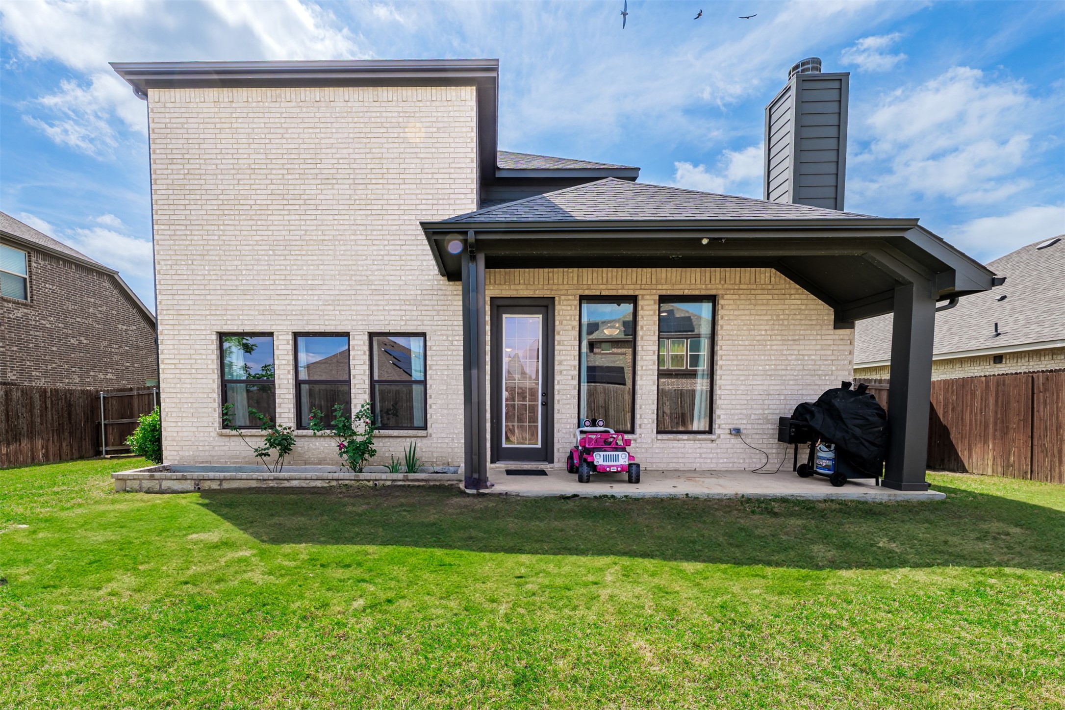 279 Moonshadow Drive