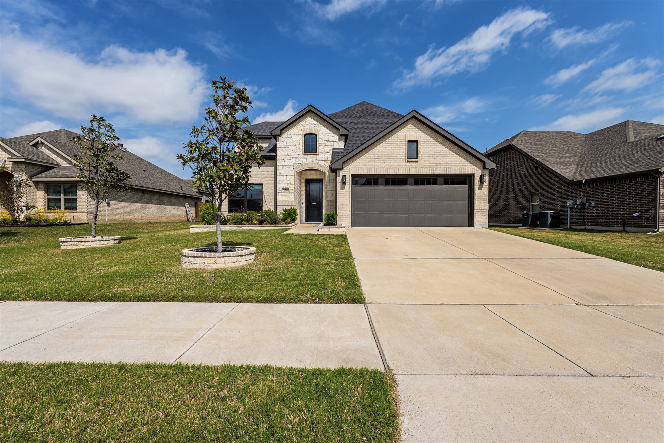 279 Moonshadow Drive