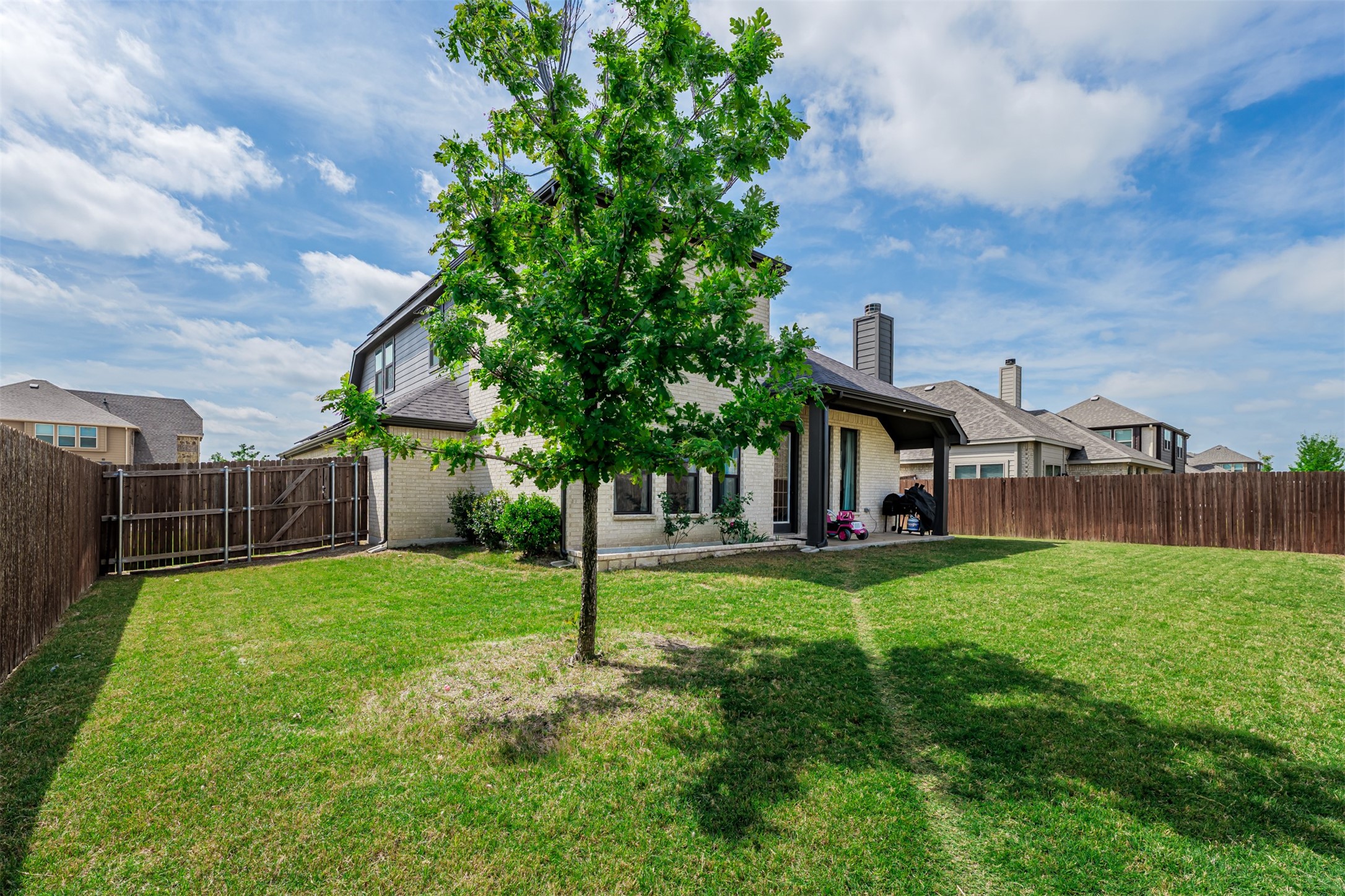 279 Moonshadow Drive