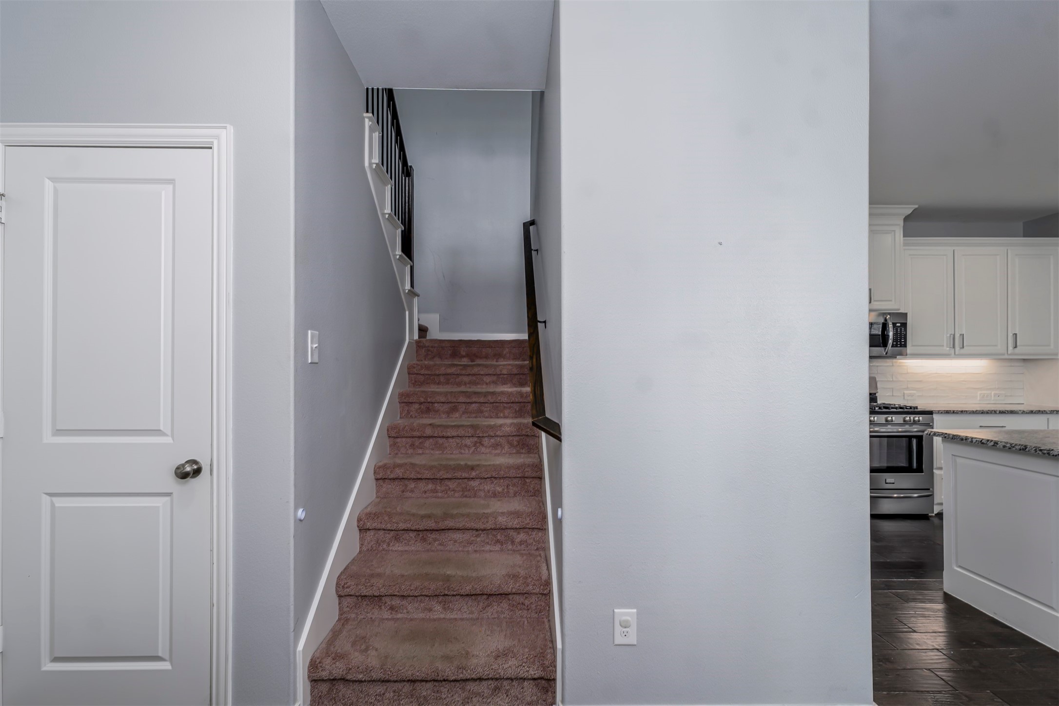 4202 Cascade Sky Drive