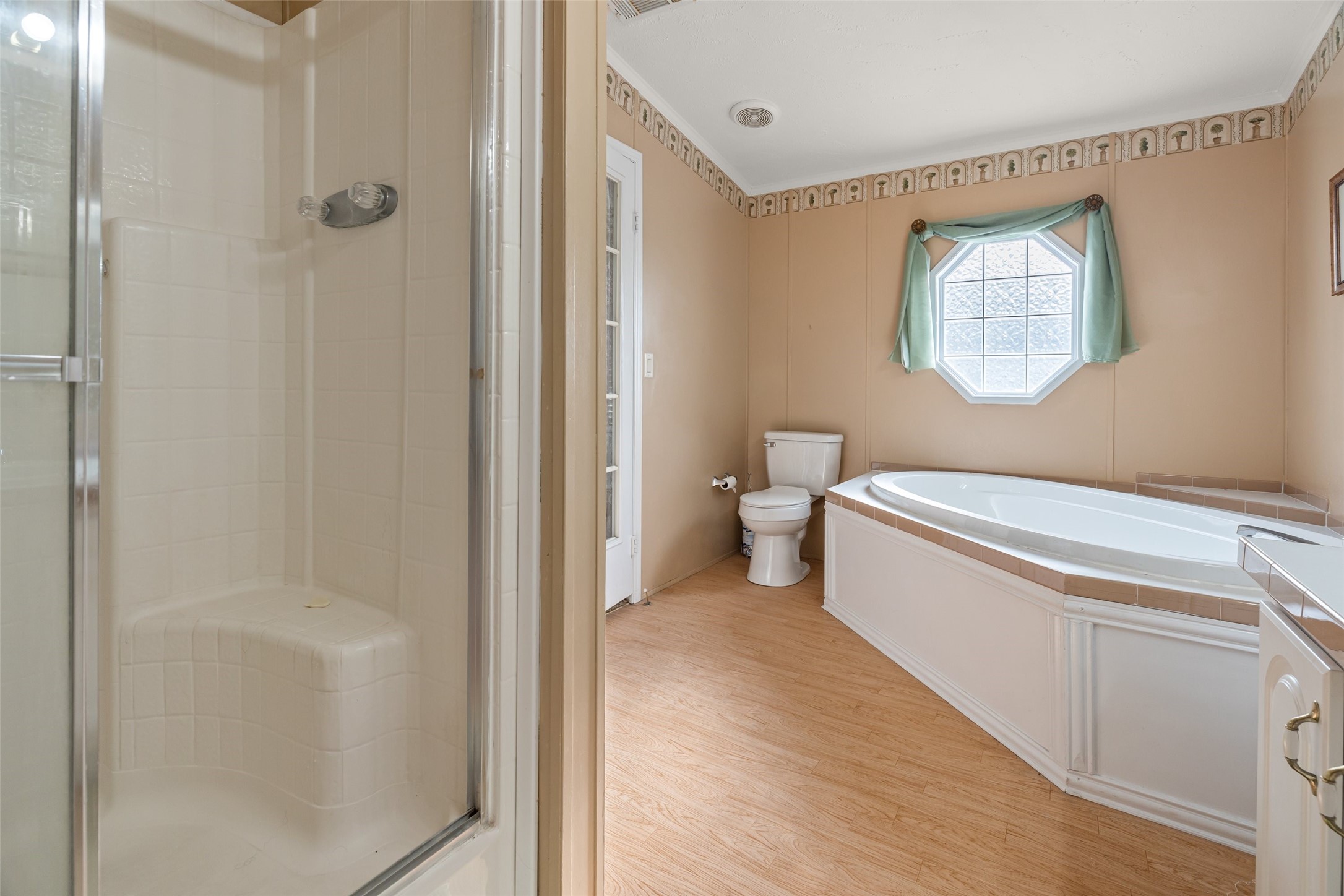 307 Brazos Harbor Drive