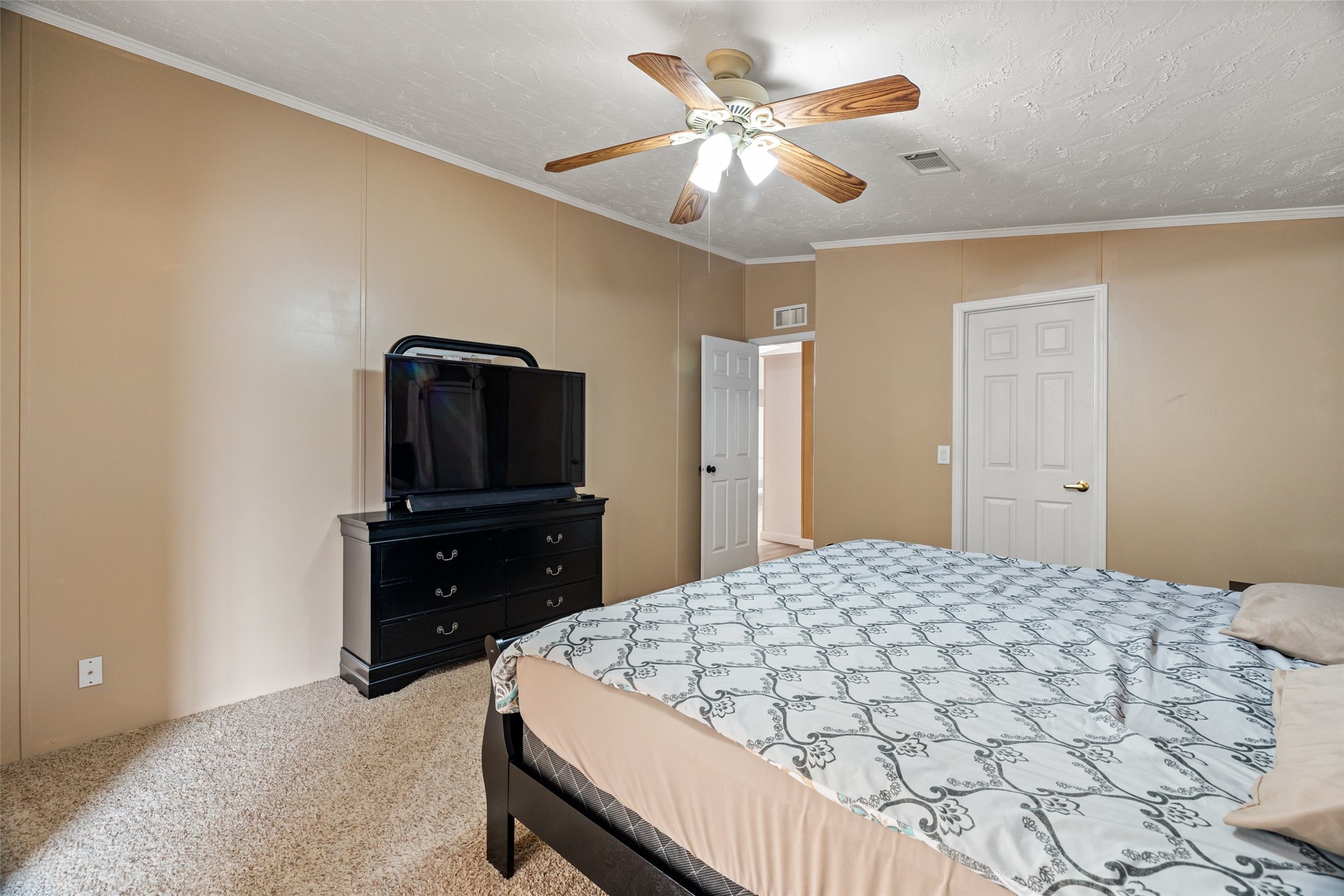 307 Brazos Harbor Drive