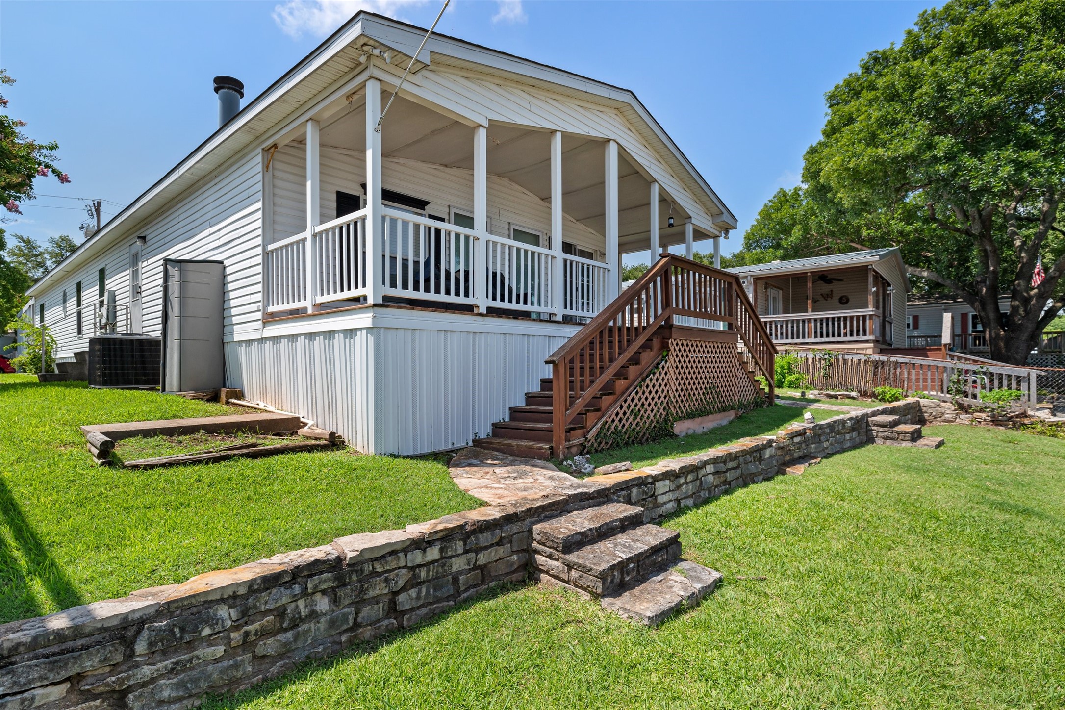 307 Brazos Harbor Drive