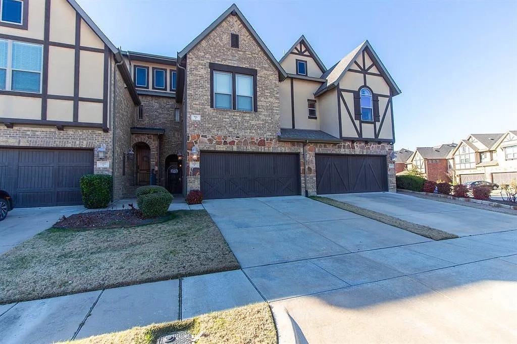 1605 Brook Glen Drive