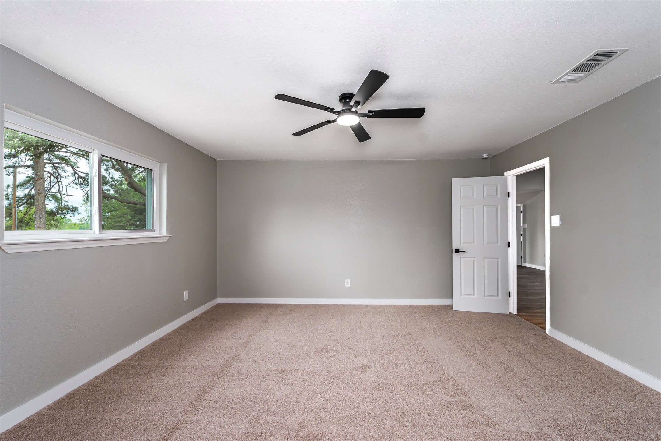 2004 Tarver Road
