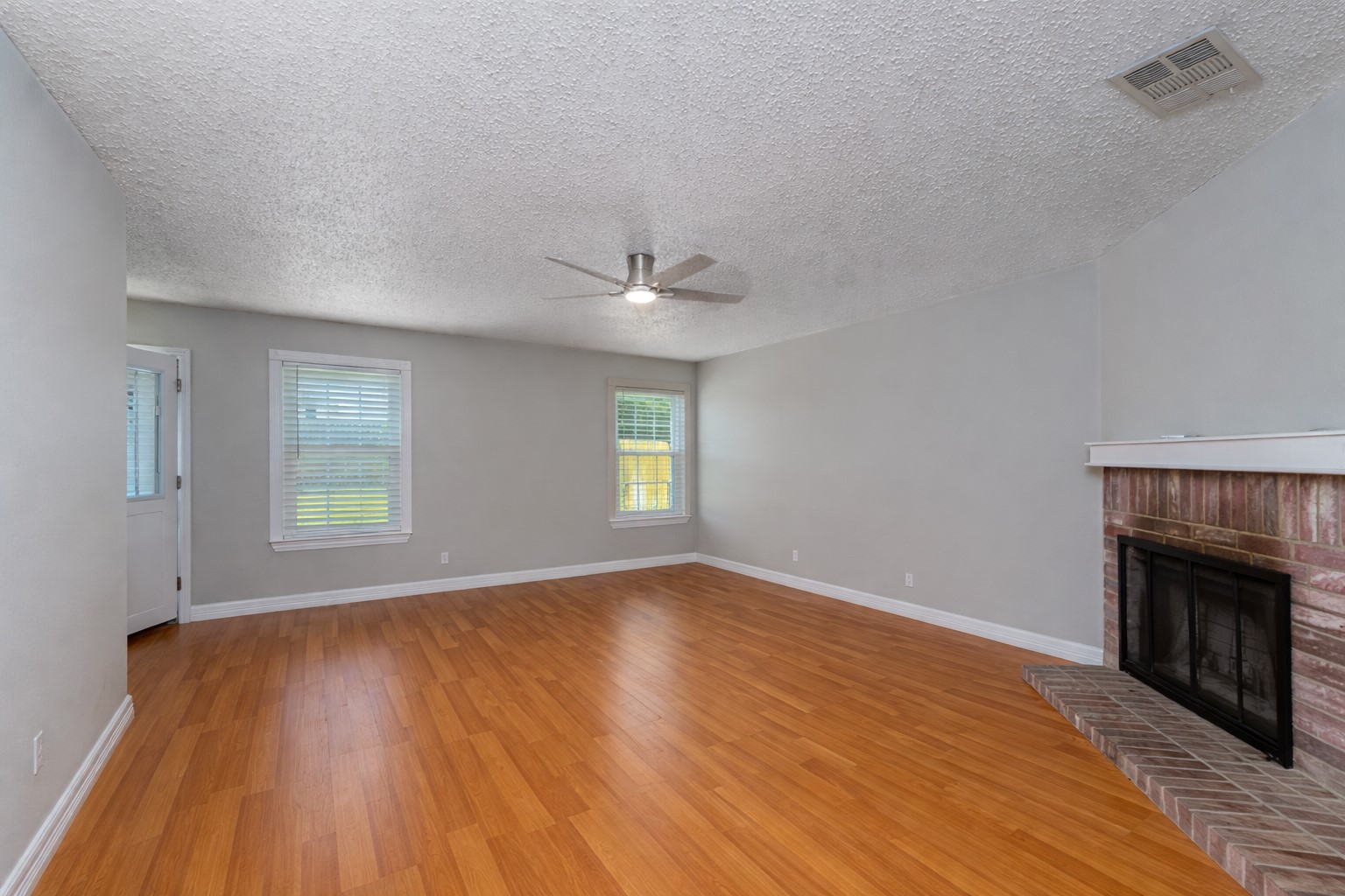 5209 Prestwick Drive