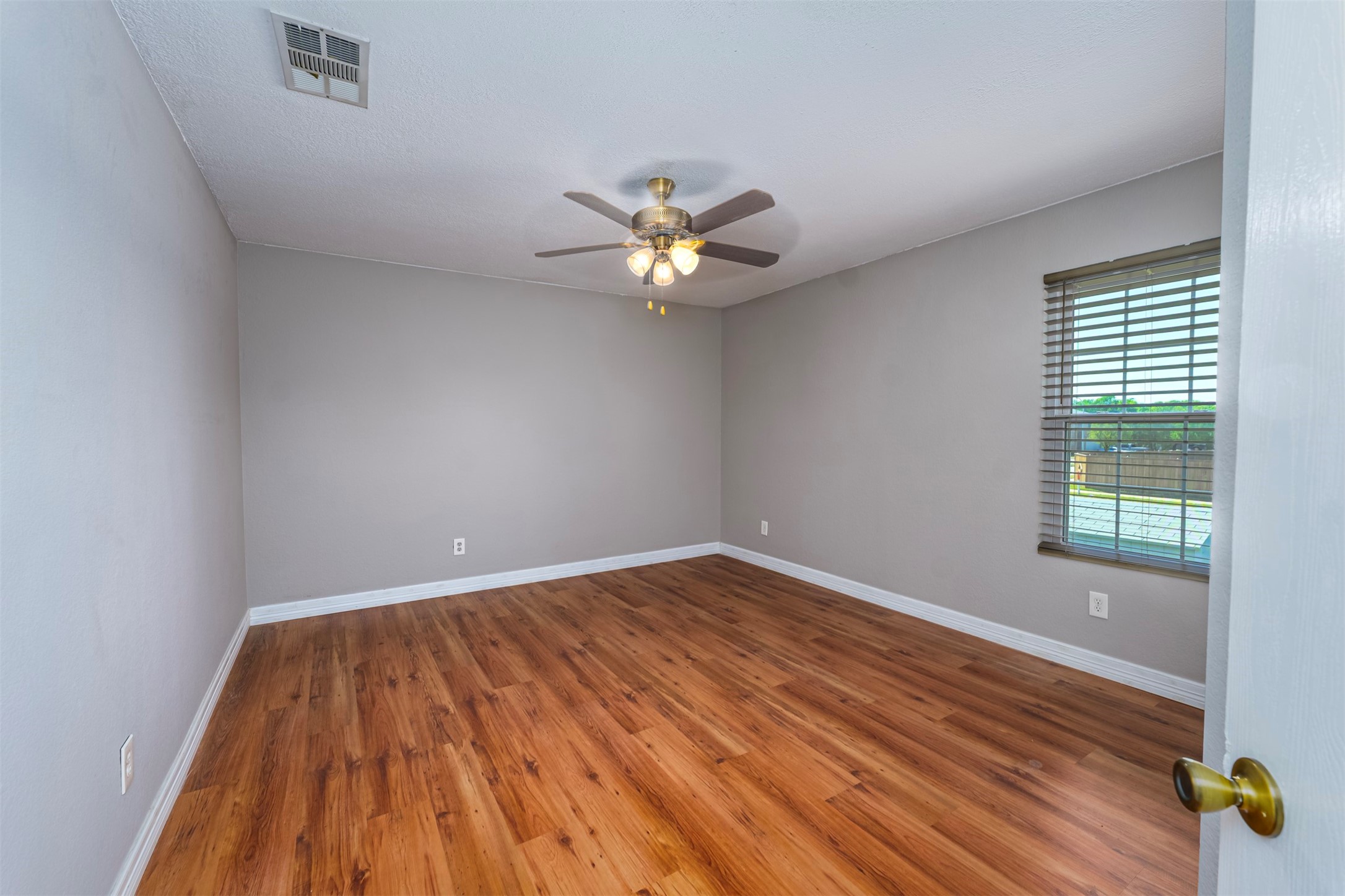 5209 Prestwick Drive