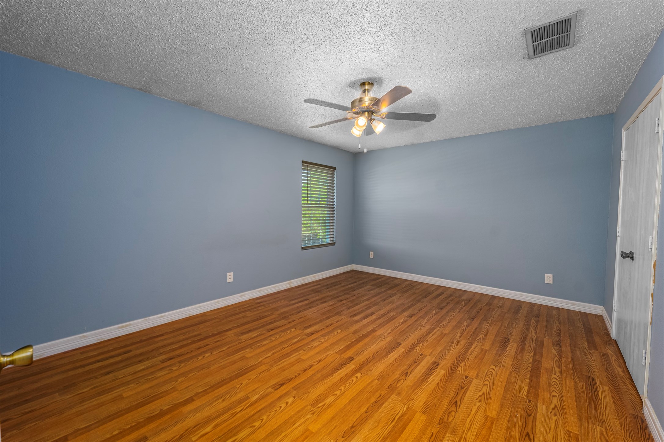 5209 Prestwick Drive