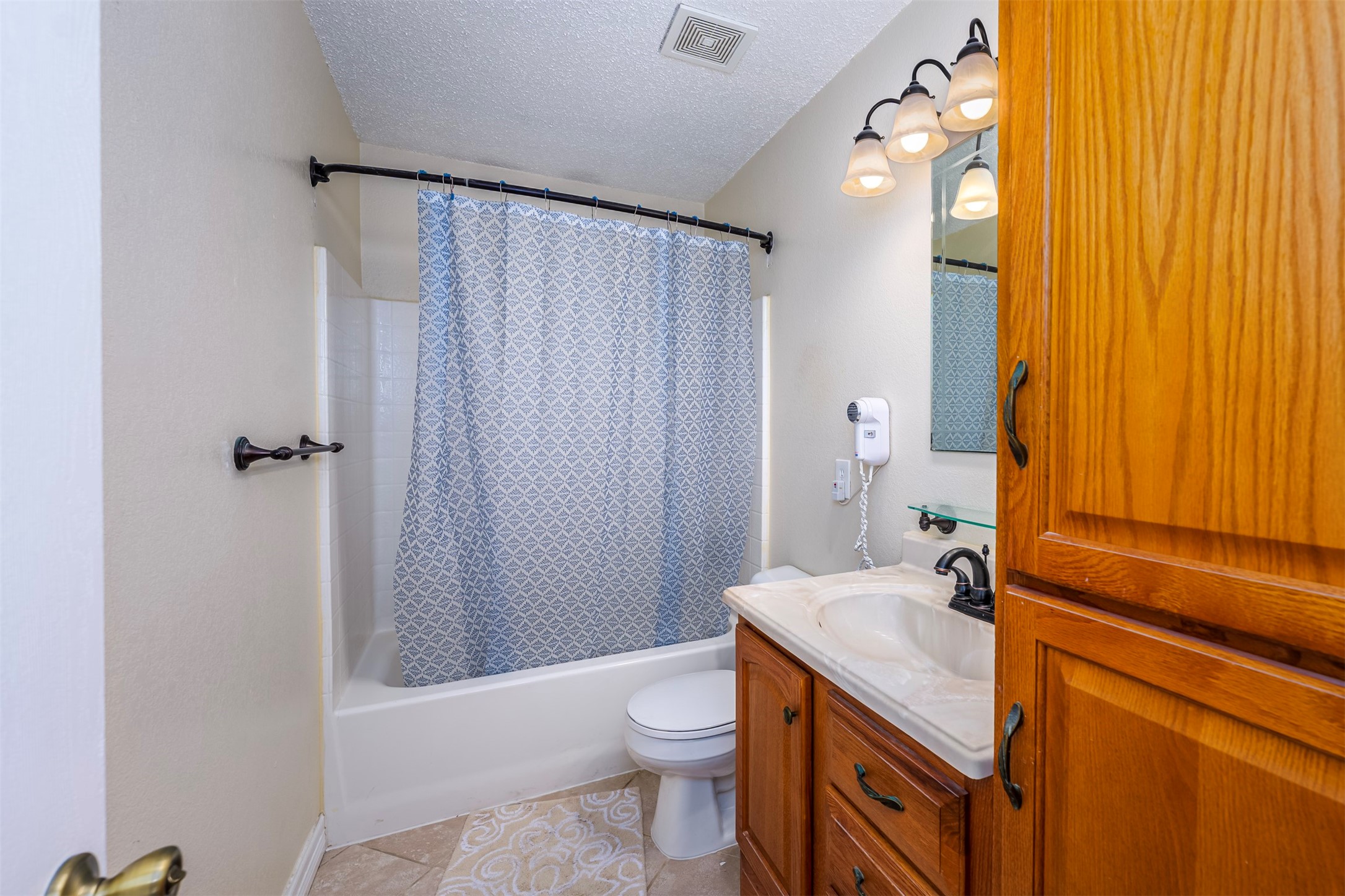 5209 Prestwick Drive