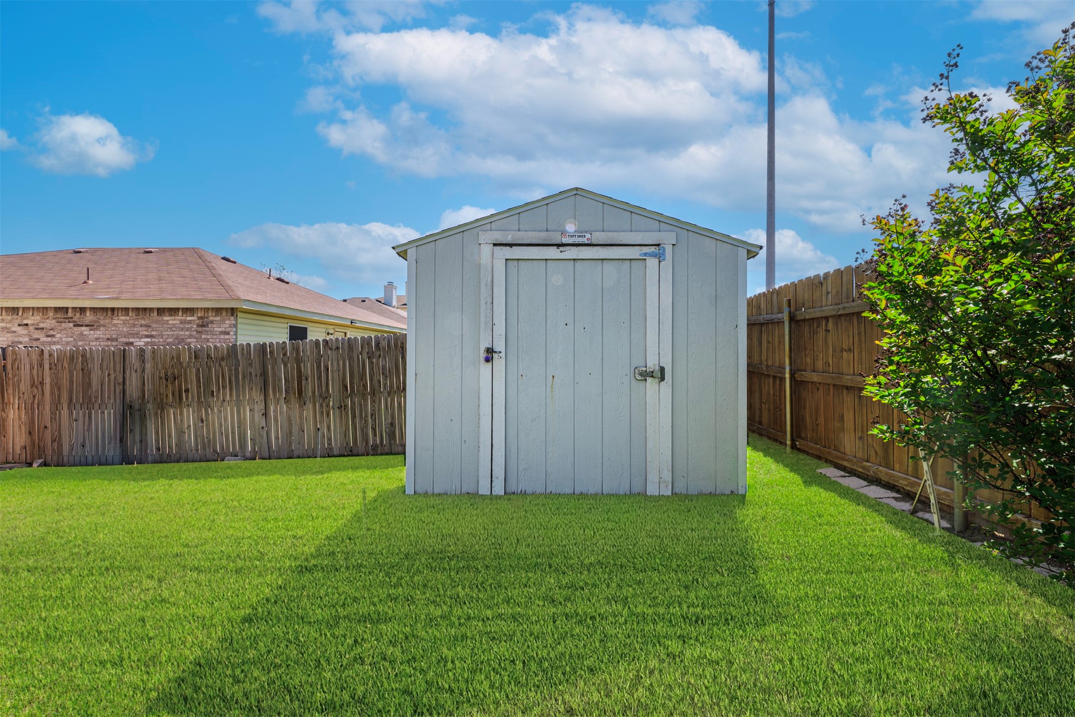 5209 Prestwick Drive