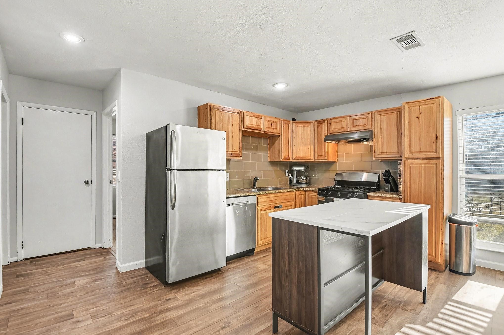6405 Claude Court