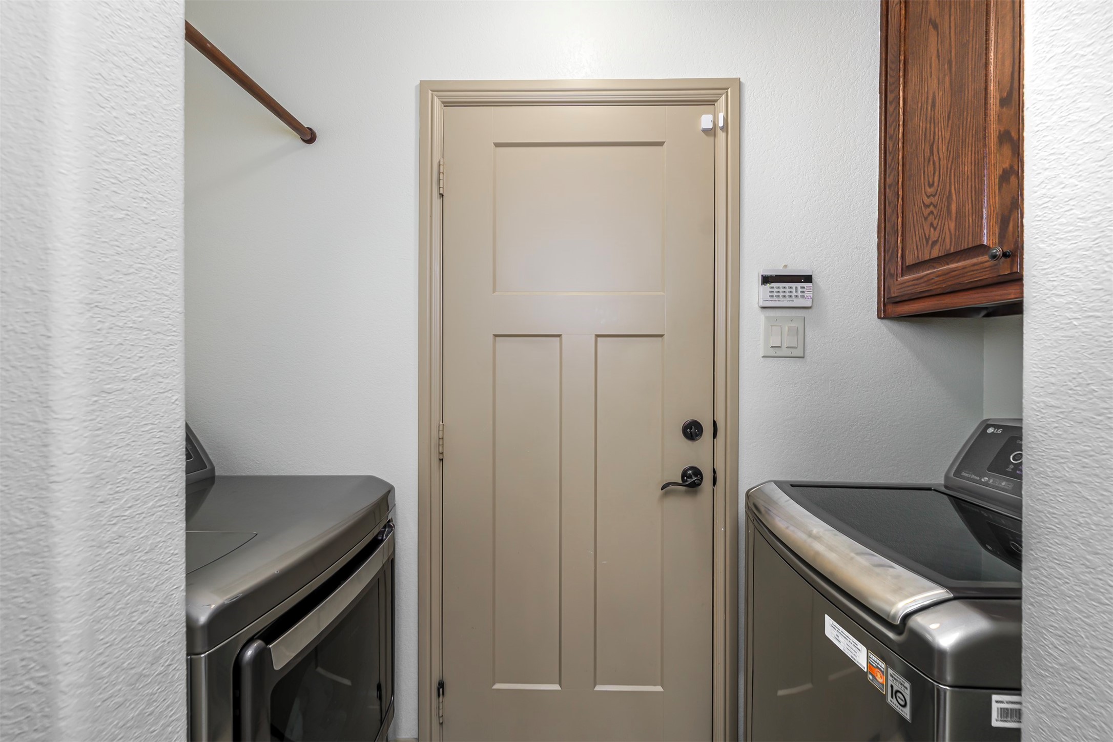 1905 Town Creek Circle