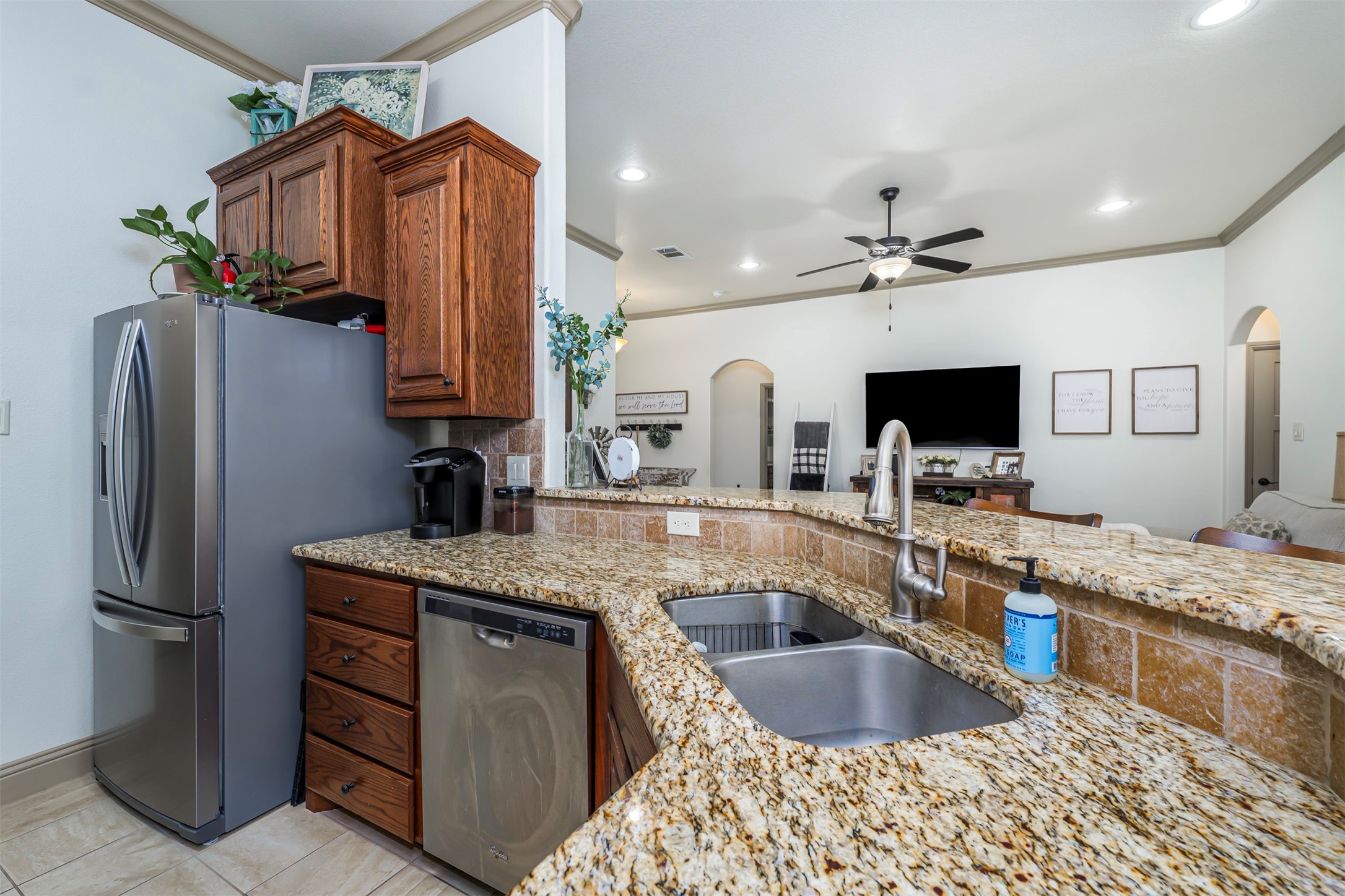 1905 Town Creek Circle