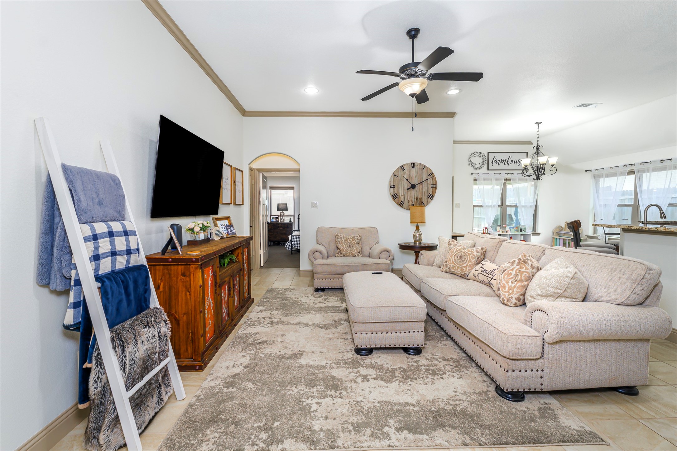 1905 Town Creek Circle