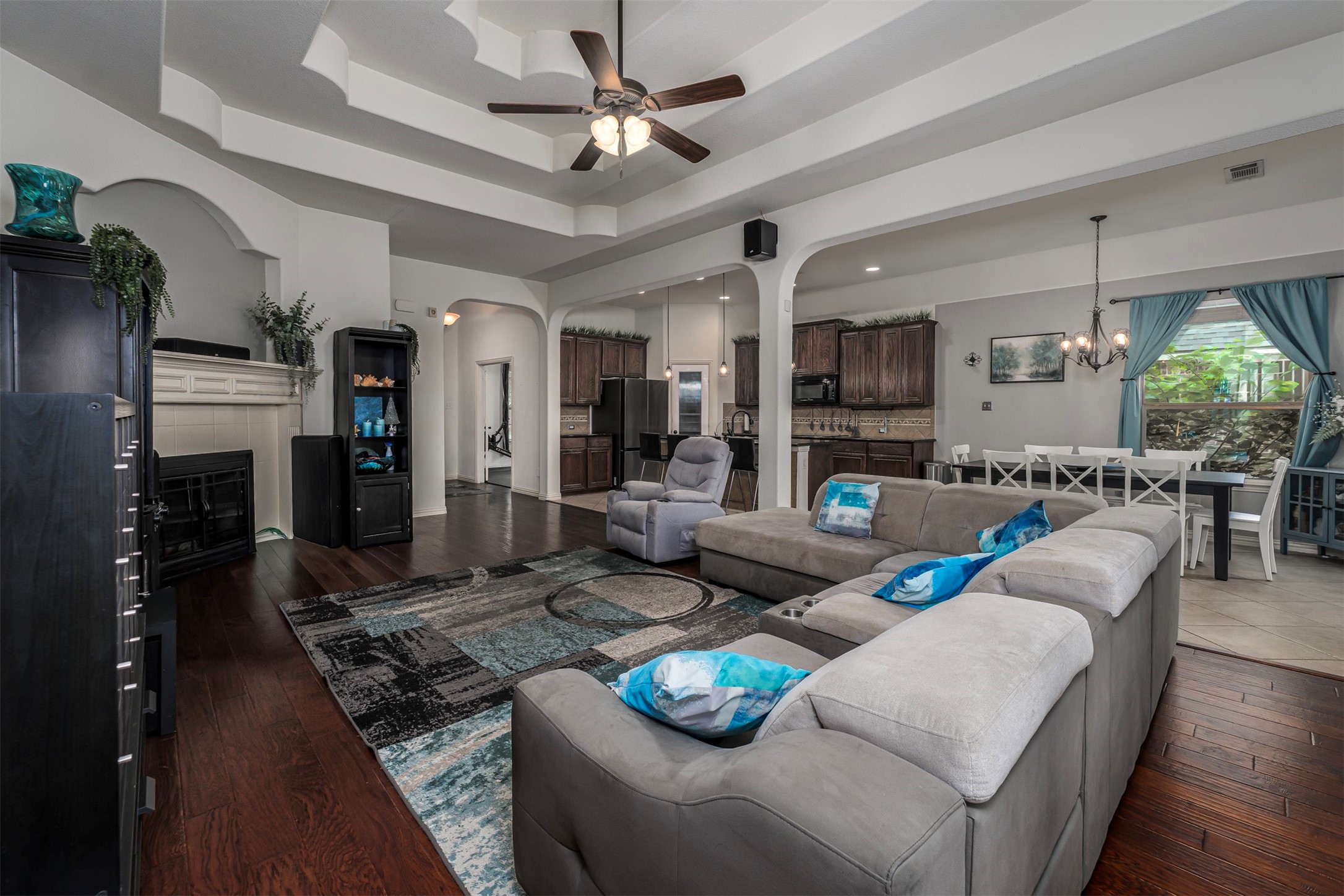 209 Boardwalk Avenue