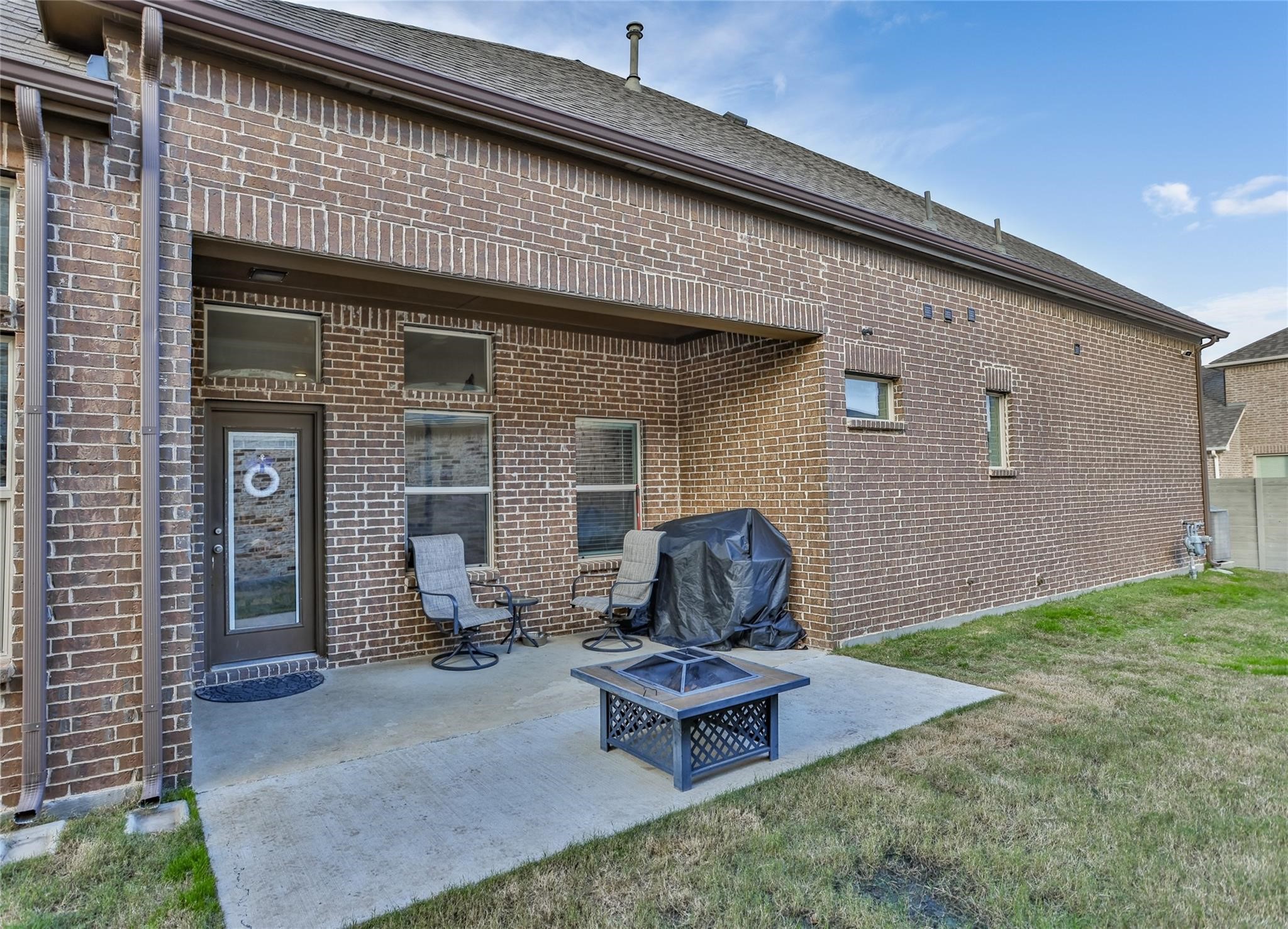 904 Parkside Drive