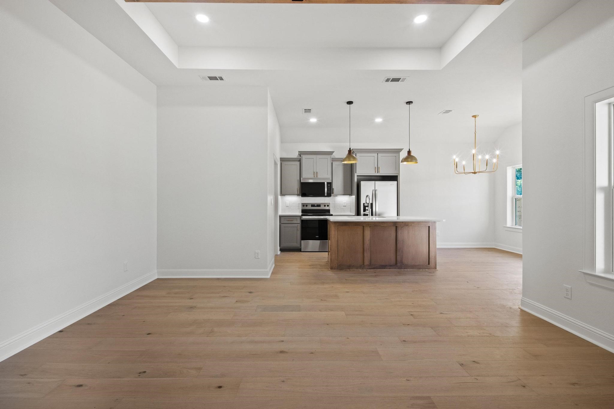 212 Central Park Court