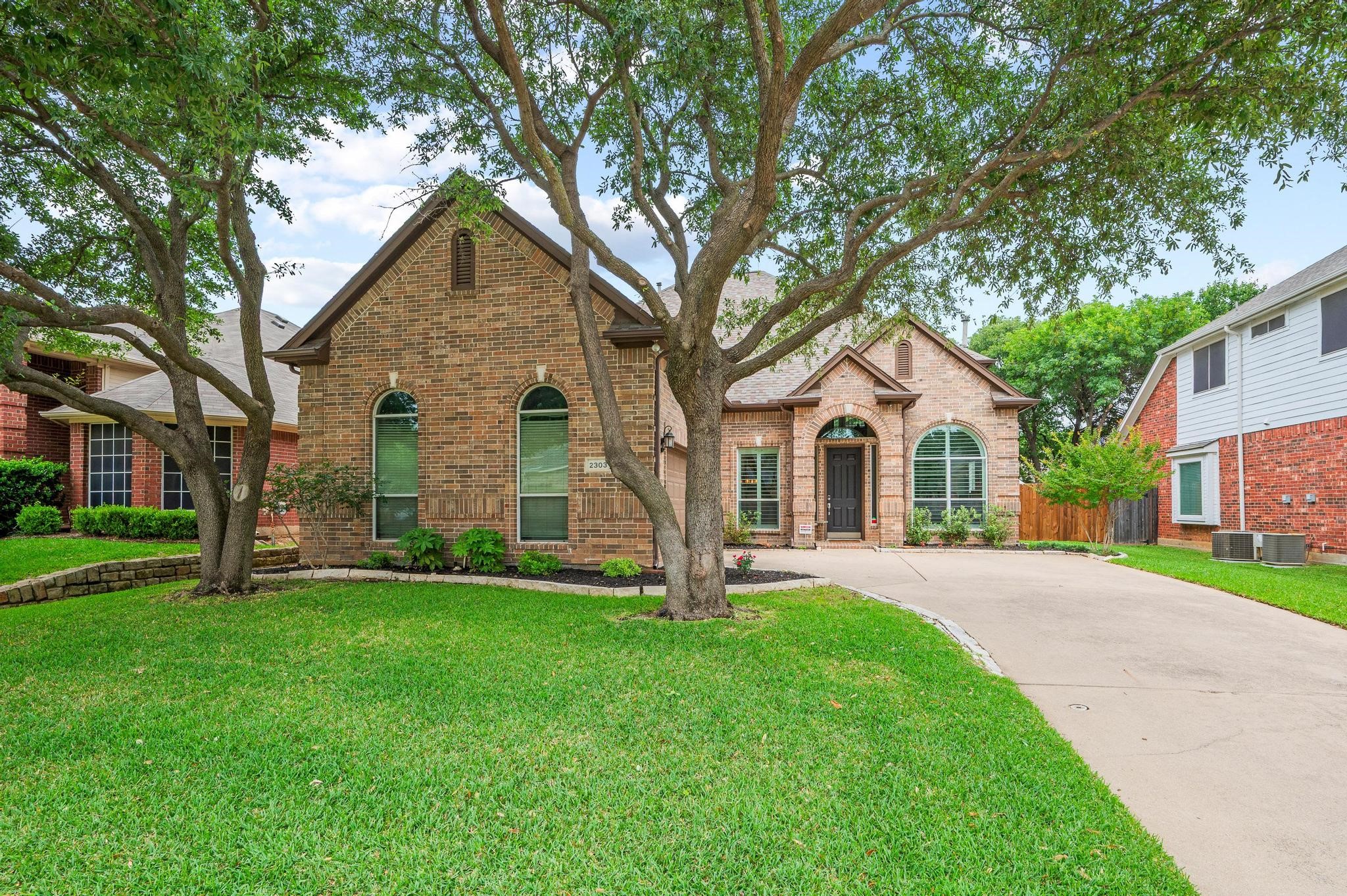2303 Regina Drive