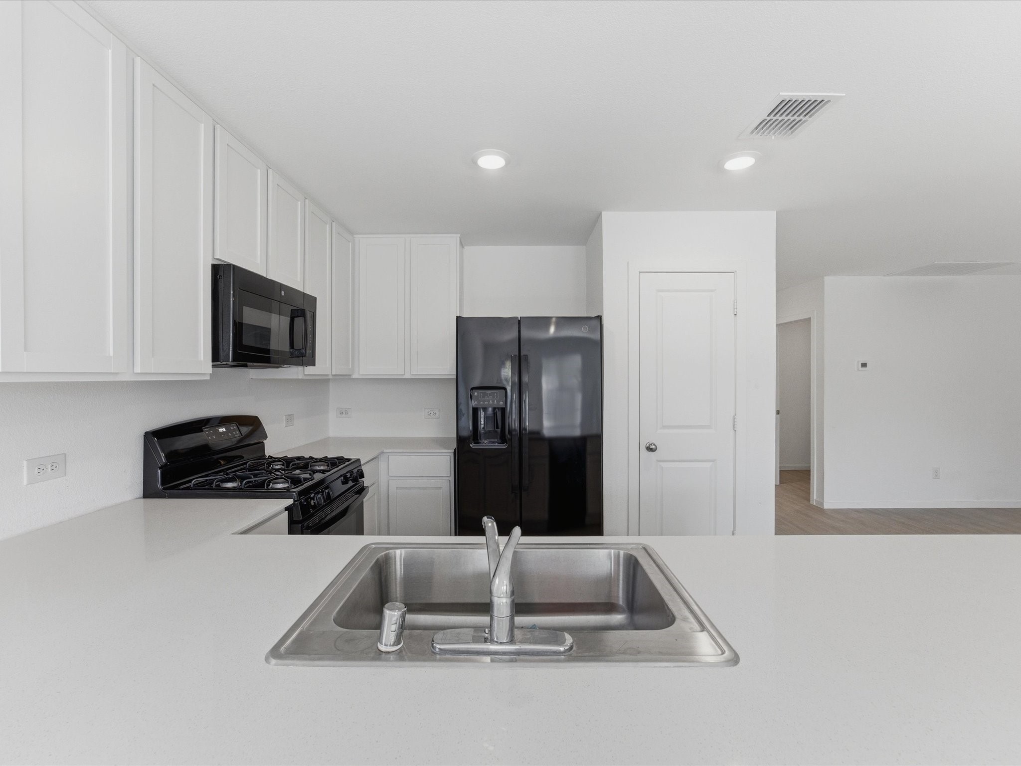 4952 Stonebridge Drive
